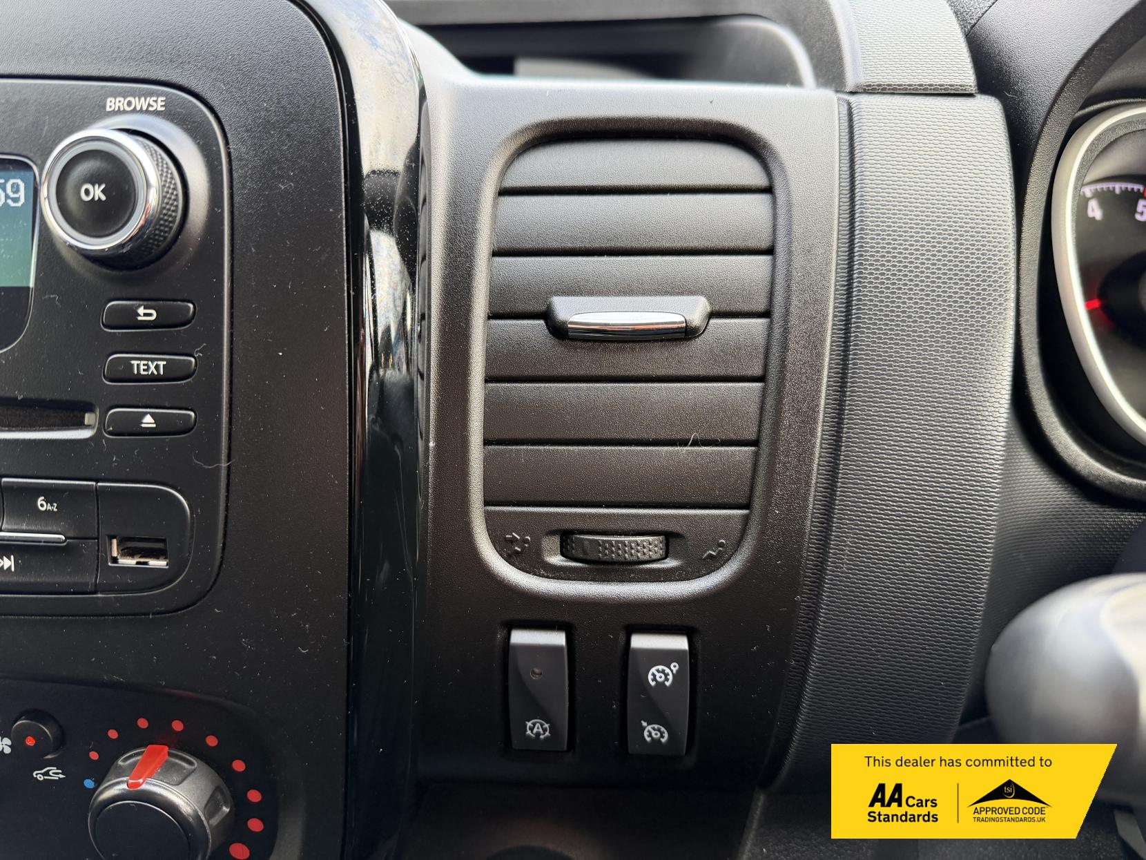 Vauxhall Vivaro 1.6 CDTi 2700 BiTurbo ecoTEC Sportive Panel Van 5dr Diesel Manual L1 H1 Euro 6 (s/s) (125 ps)