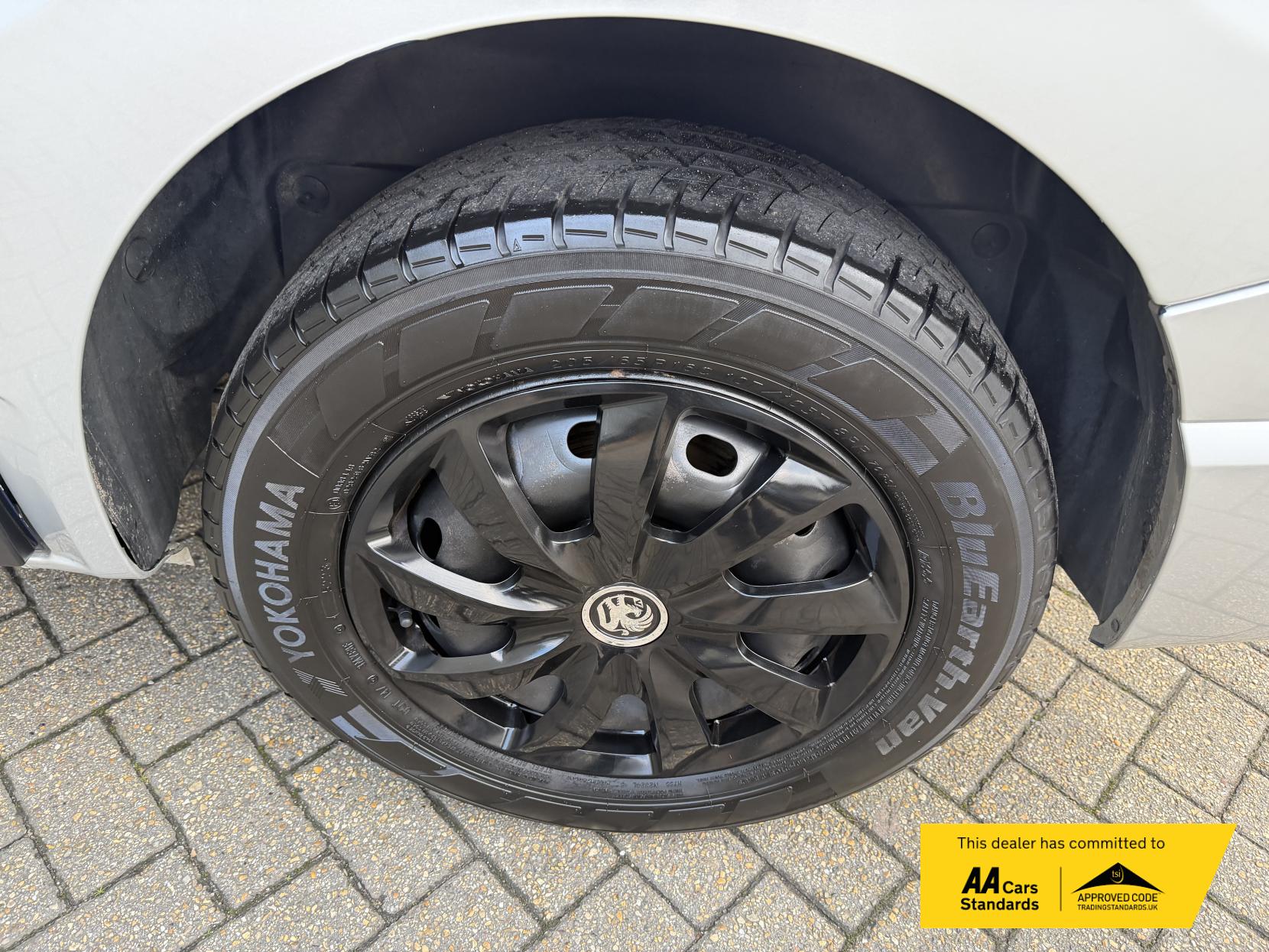 Vauxhall Vivaro 1.6 CDTi 2700 BiTurbo ecoTEC Sportive Panel Van 5dr Diesel Manual L1 H1 Euro 6 (s/s) (125 ps)