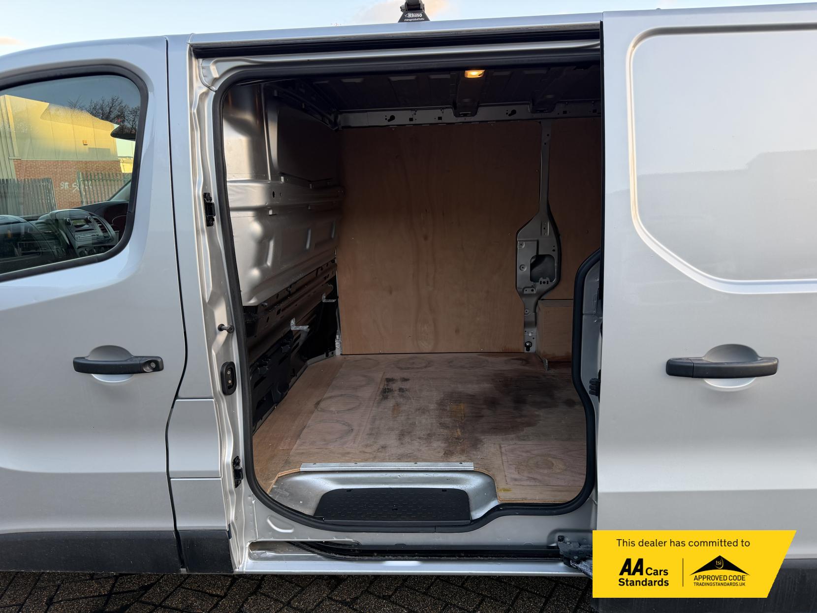 Vauxhall Vivaro 1.6 CDTi 2700 BiTurbo ecoTEC Sportive Panel Van 5dr Diesel Manual L1 H1 Euro 6 (s/s) (125 ps)