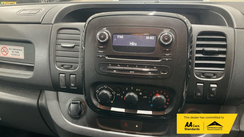 Vauxhall Vivaro 1.6 CDTi 2700 BiTurbo ecoTEC Sportive Panel Van 5dr Diesel Manual L1 H1 Euro 6 (s/s) (125 ps)