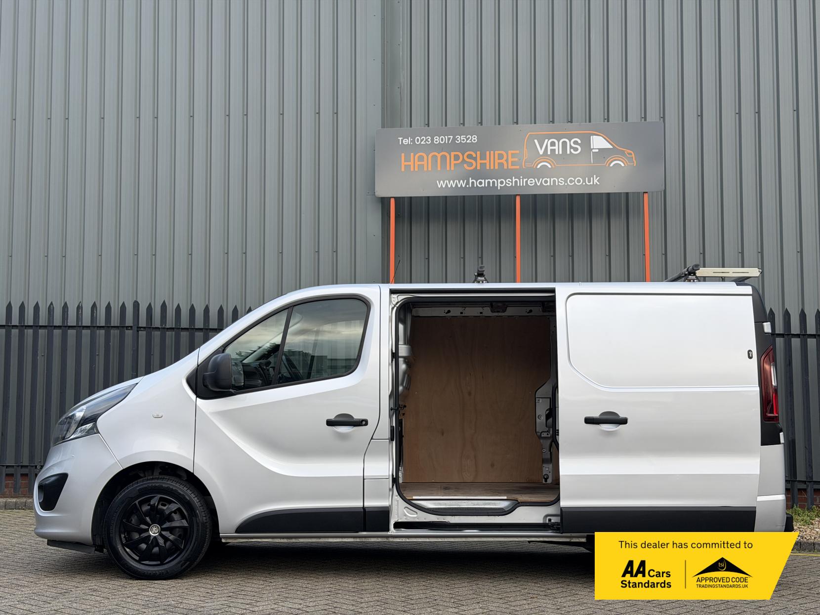Vauxhall Vivaro 1.6 CDTi 2700 BiTurbo ecoTEC Sportive Panel Van 5dr Diesel Manual L1 H1 Euro 6 (s/s) (125 ps)