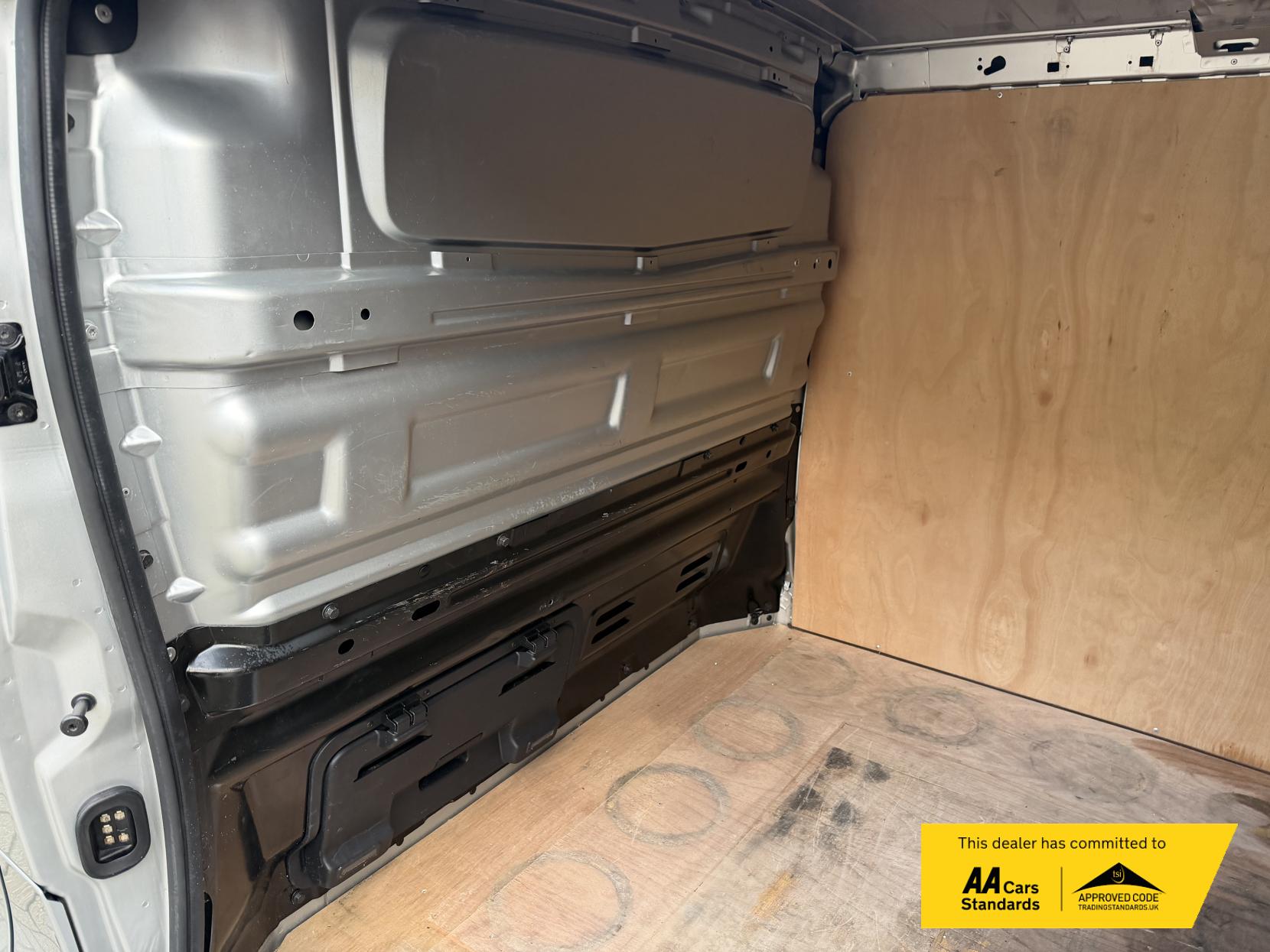 Vauxhall Vivaro 1.6 CDTi 2700 BiTurbo ecoTEC Sportive Panel Van 5dr Diesel Manual L1 H1 Euro 6 (s/s) (125 ps)