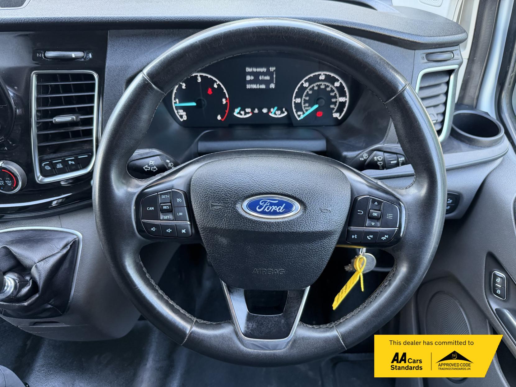 2023 Ford Transit Custom 2.0 300 EcoBlue Limited Panel Van 5dr Diesel Manual L1 H1 Euro 6 (s/s) (130 ps) - Thumbnail 54
