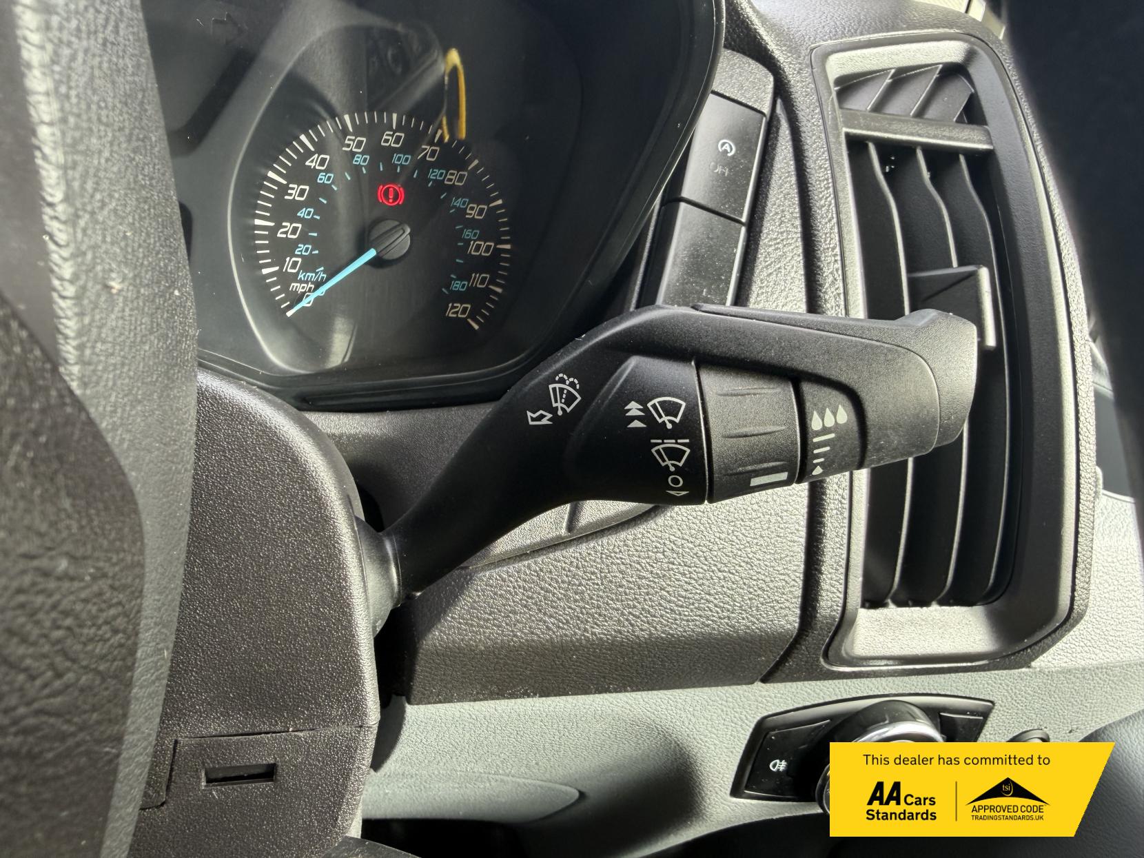 Ford Transit 2.2 TDCi 350 Panel Van 5dr Diesel Manual RWD L2 H3 Euro 5 (155 ps)