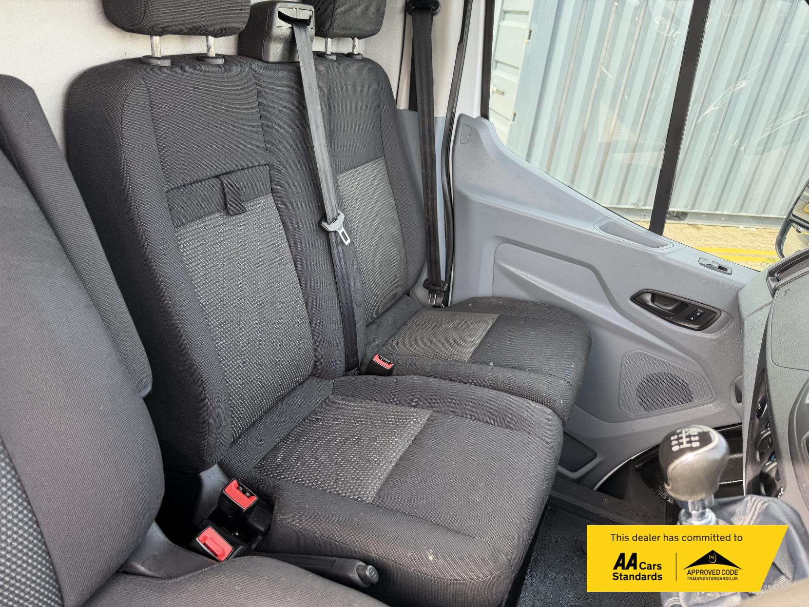 Ford Transit 2.2 TDCi 350 Panel Van 5dr Diesel Manual RWD L2 H3 Euro 5 (155 ps)