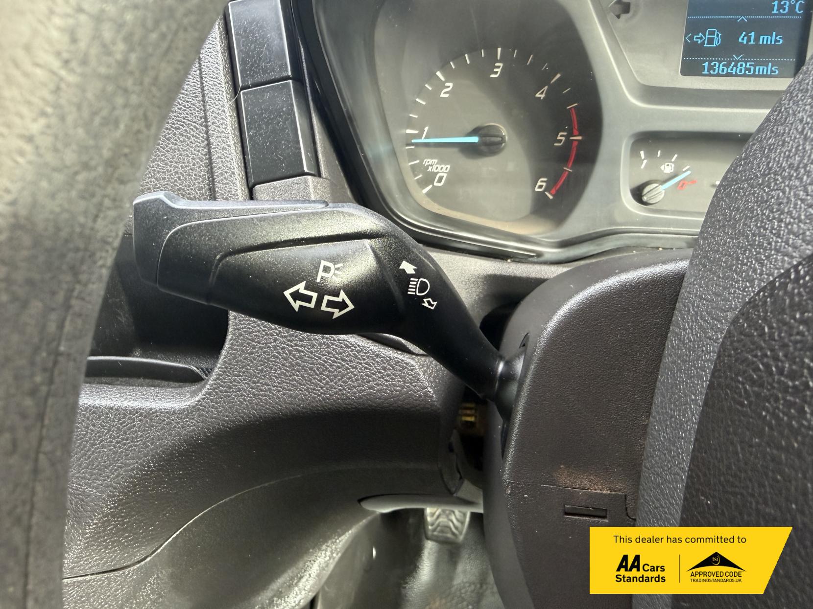 Ford Transit 2.2 TDCi 350 Panel Van 5dr Diesel Manual RWD L2 H3 Euro 5 (155 ps)