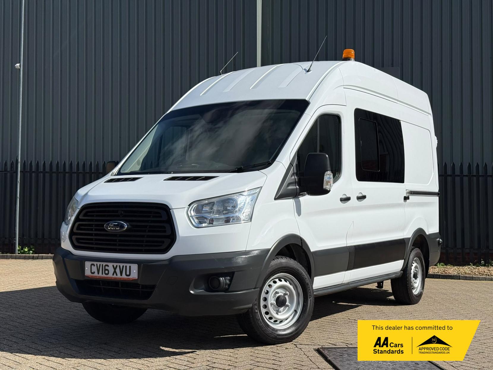2016 Ford Transit 2.2 TDCi 350 Panel Van 5dr Diesel Manual RWD L2 H3 Euro 5 (155 ps) - Image 1