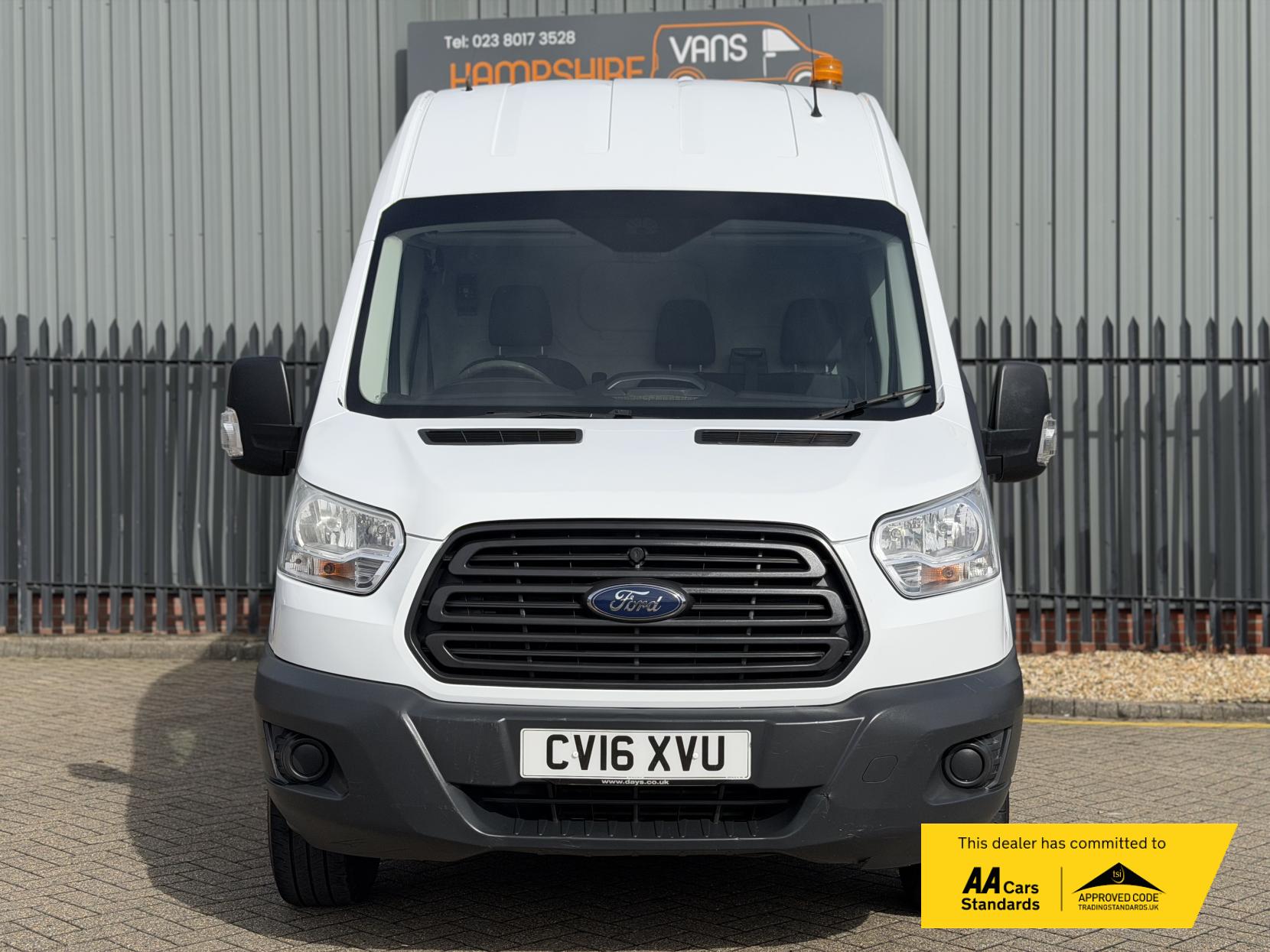 Ford Transit 2.2 TDCi 350 Panel Van 5dr Diesel Manual RWD L2 H3 Euro 5 (155 ps)