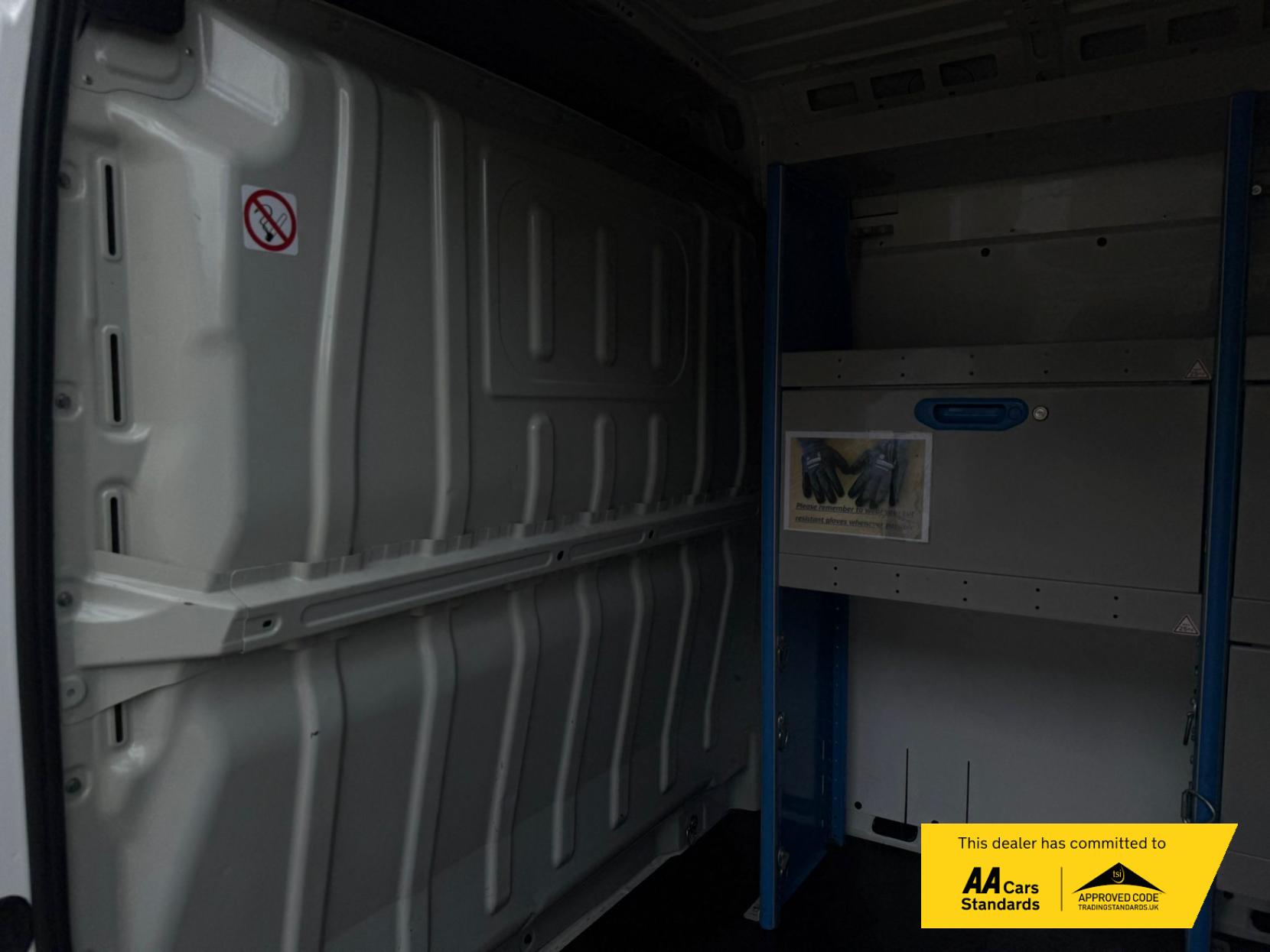 Peugeot Boxer 2.0 BlueHDi 335 Professional Panel Van 5dr Diesel Manual L2 H2 Euro 6 (130 ps)