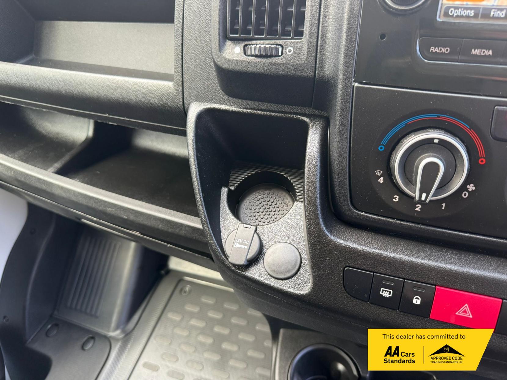 Peugeot Boxer 2.0 BlueHDi 335 Professional Panel Van 5dr Diesel Manual L2 H2 Euro 6 (130 ps)