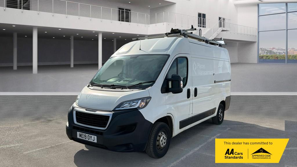 Peugeot Boxer 2.0 BlueHDi 335 Professional Panel Van 5dr Diesel Manual L2 H2 Euro 6 (130 ps)