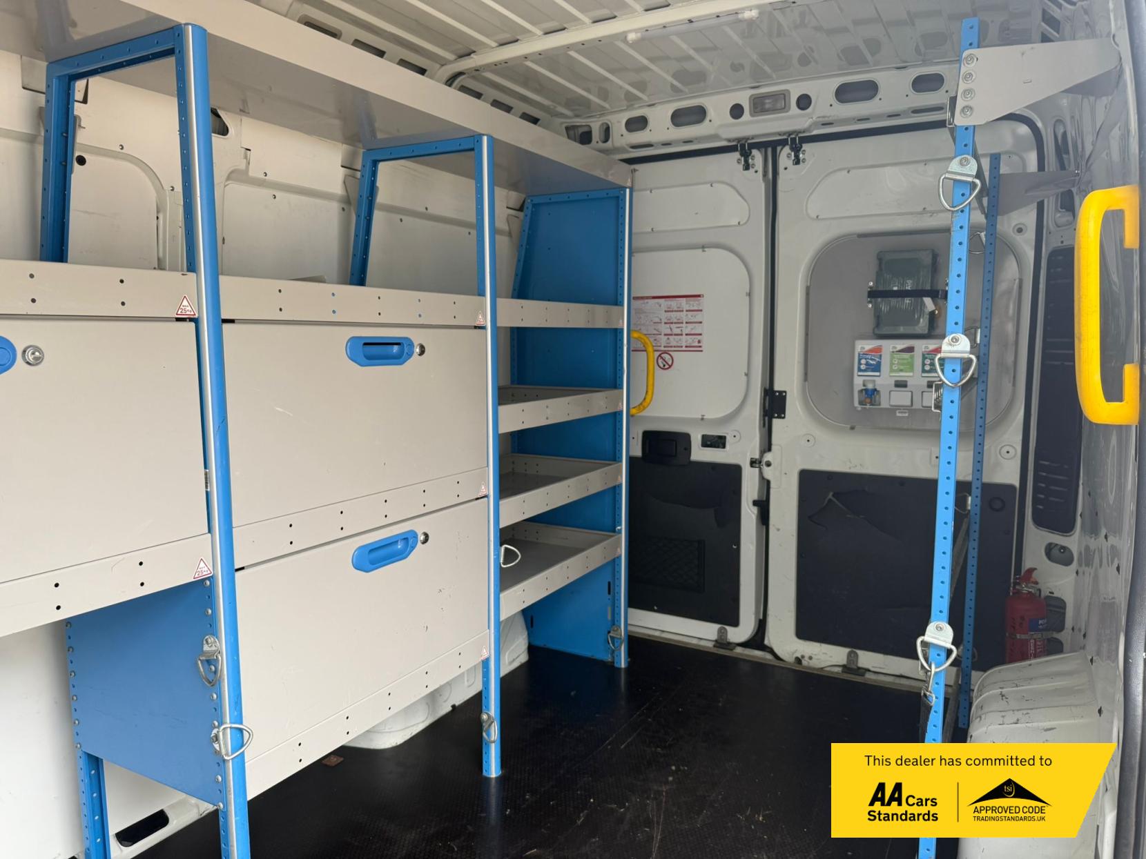 Peugeot Boxer 2.0 BlueHDi 335 Professional Panel Van 5dr Diesel Manual L2 H2 Euro 6 (130 ps)