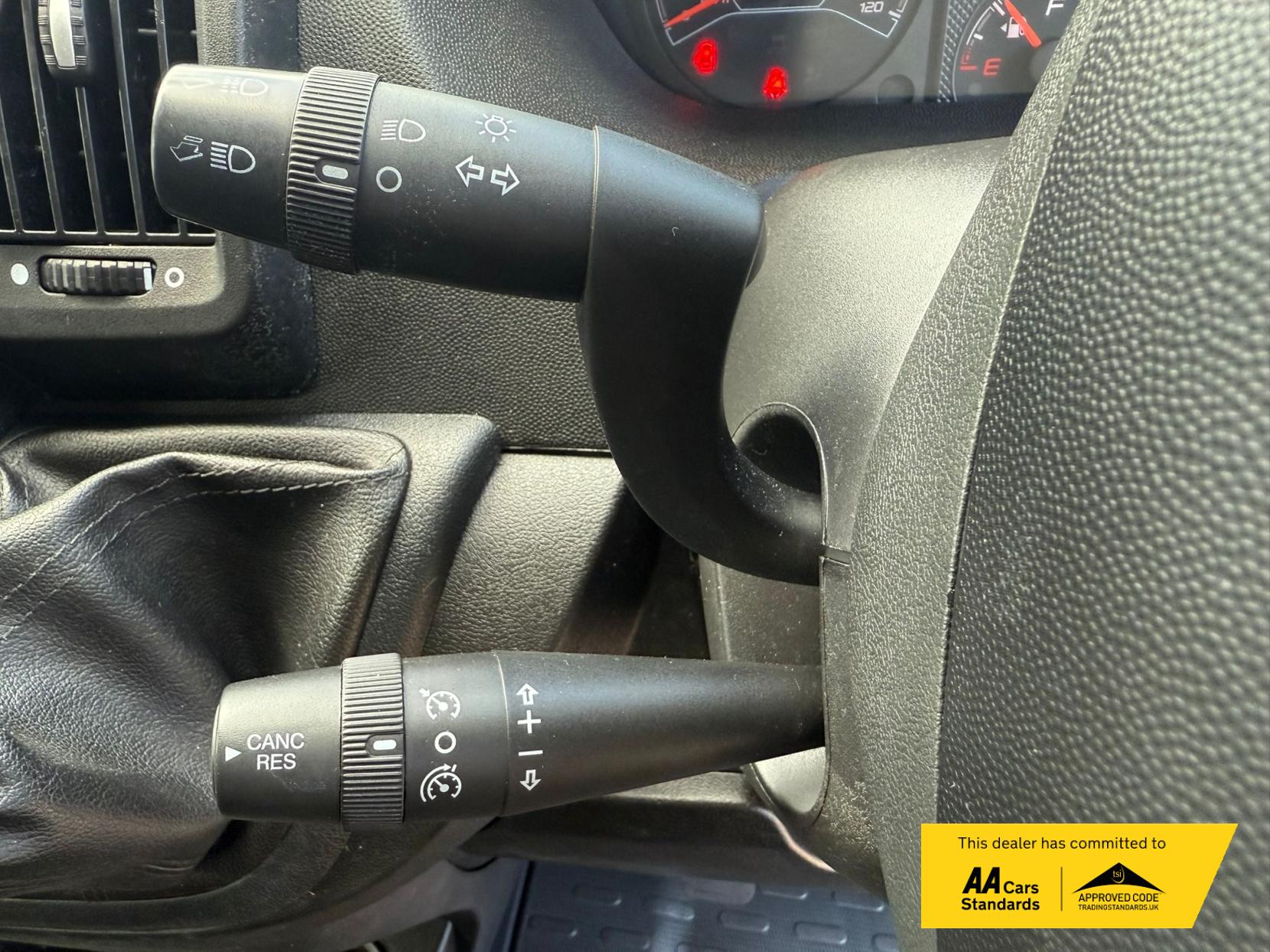 Peugeot Boxer 2.0 BlueHDi 335 Professional Panel Van 5dr Diesel Manual L2 H2 Euro 6 (130 ps)