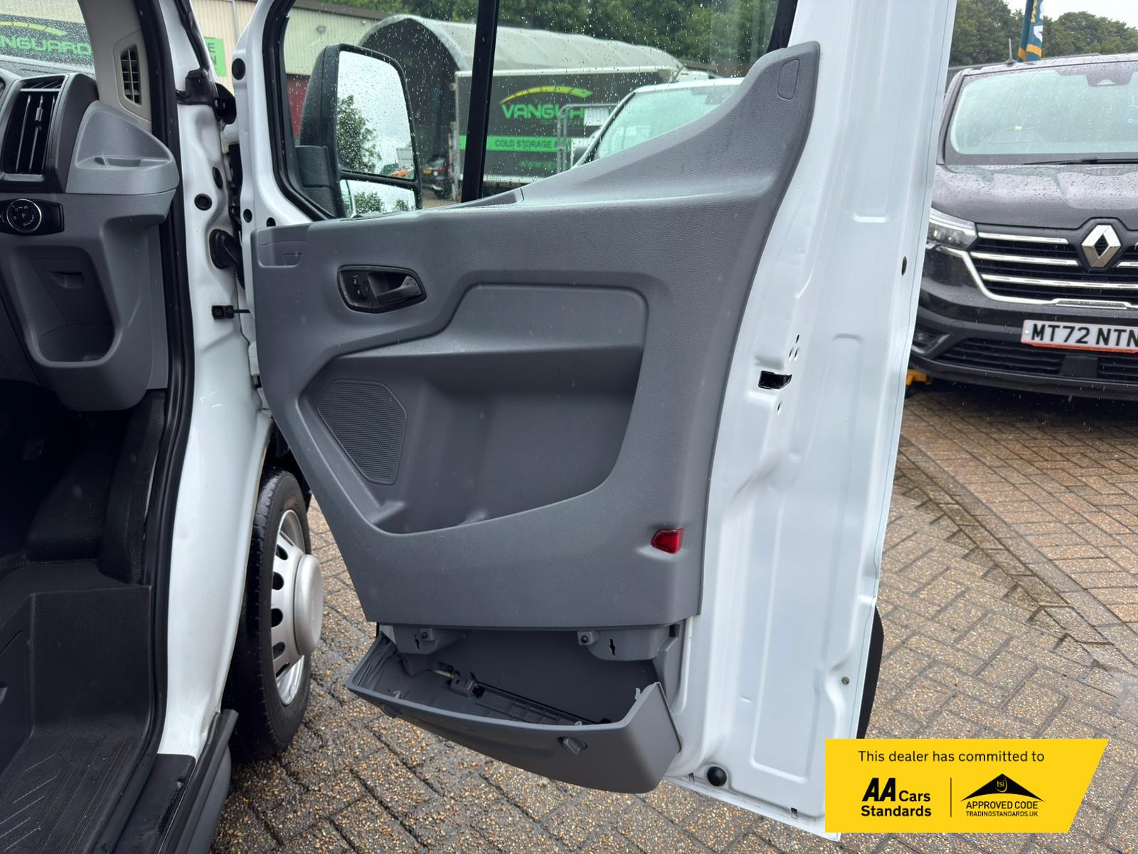 2017 Ford Transit 2.0 350 EcoBlue Panel Van 5dr Diesel Manual RWD L3 H2 Euro 6 (130 ps) - Thumbnail 62