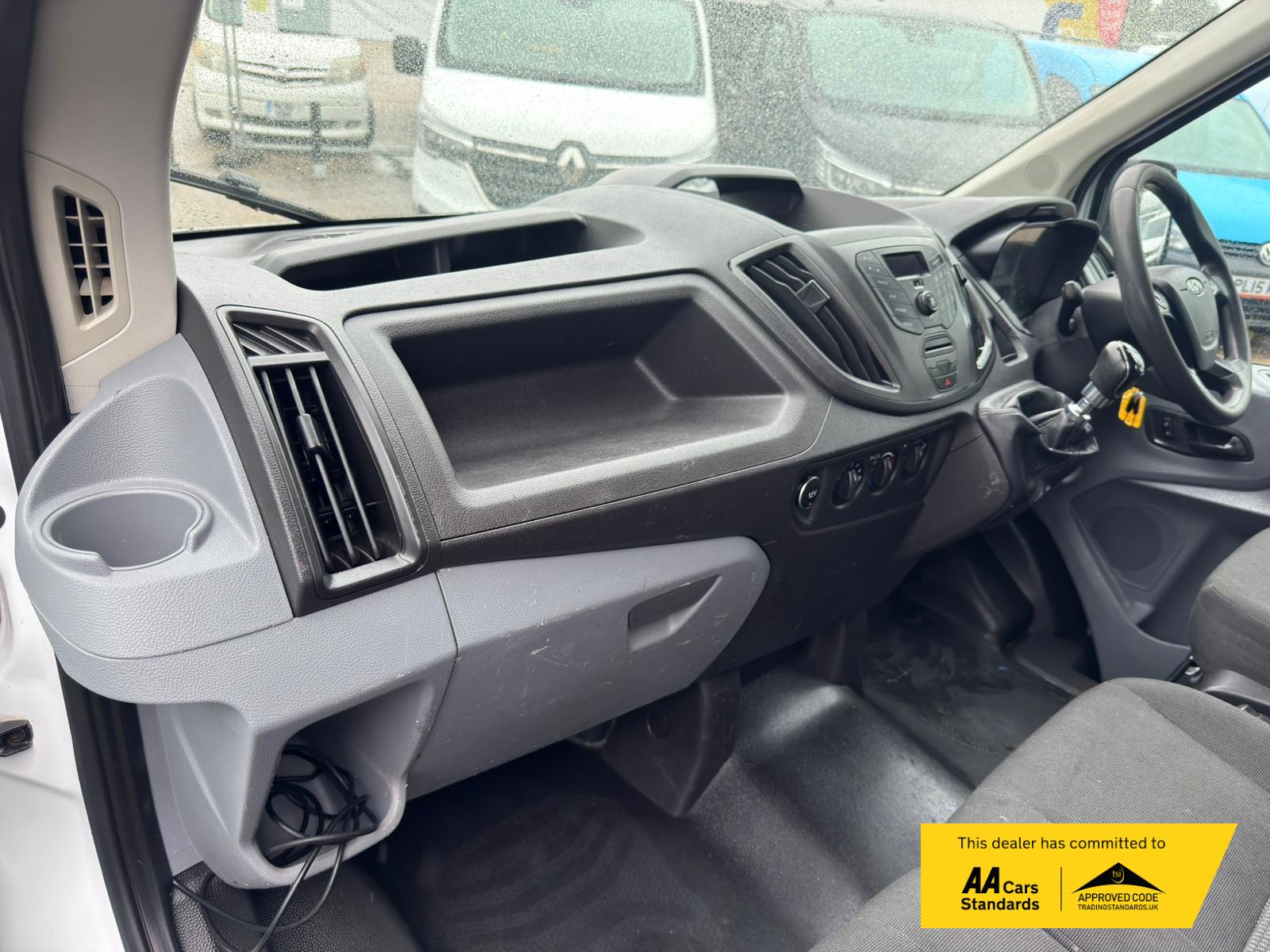 2017 Ford Transit 2.0 350 EcoBlue Panel Van 5dr Diesel Manual RWD L3 H2 Euro 6 (130 ps) - Thumbnail 35