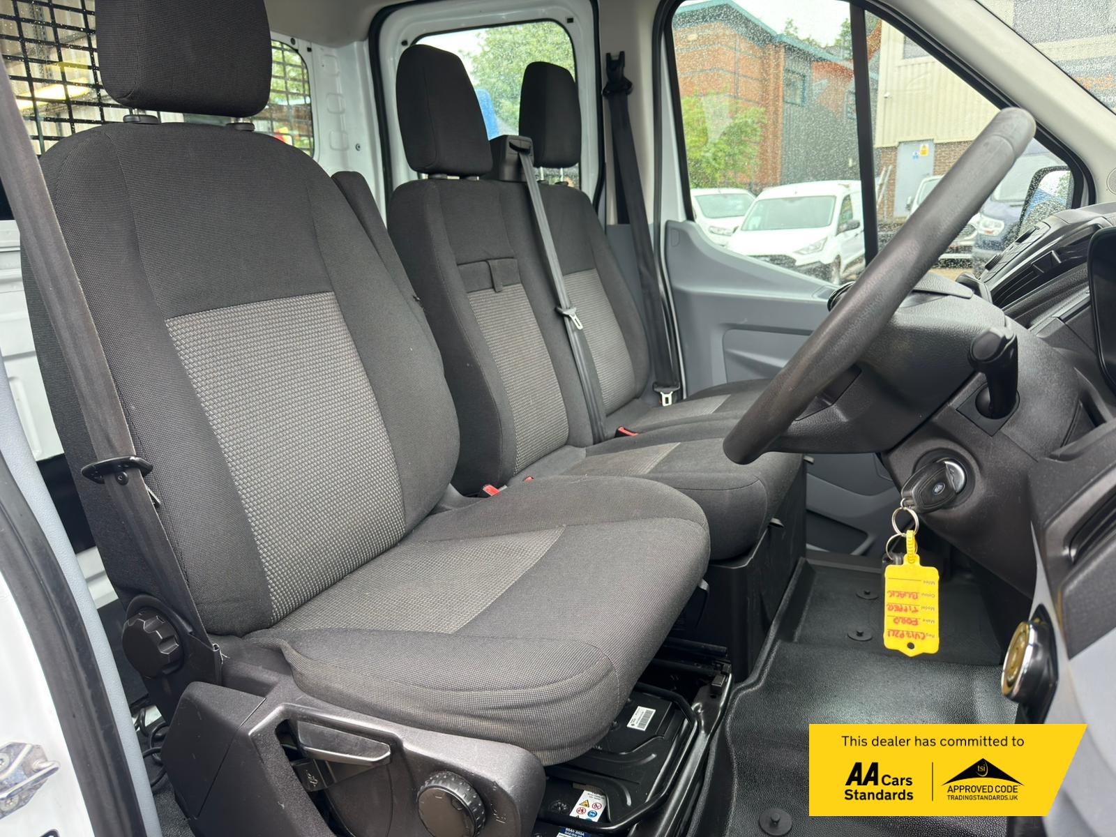 2017 Ford Transit 2.0 350 EcoBlue Panel Van 5dr Diesel Manual RWD L3 H2 Euro 6 (130 ps) - Thumbnail 25