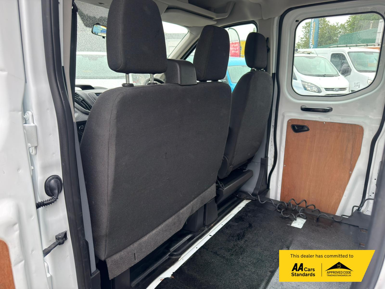 2017 Ford Transit 2.0 350 EcoBlue Panel Van 5dr Diesel Manual RWD L3 H2 Euro 6 (130 ps) - Thumbnail 32