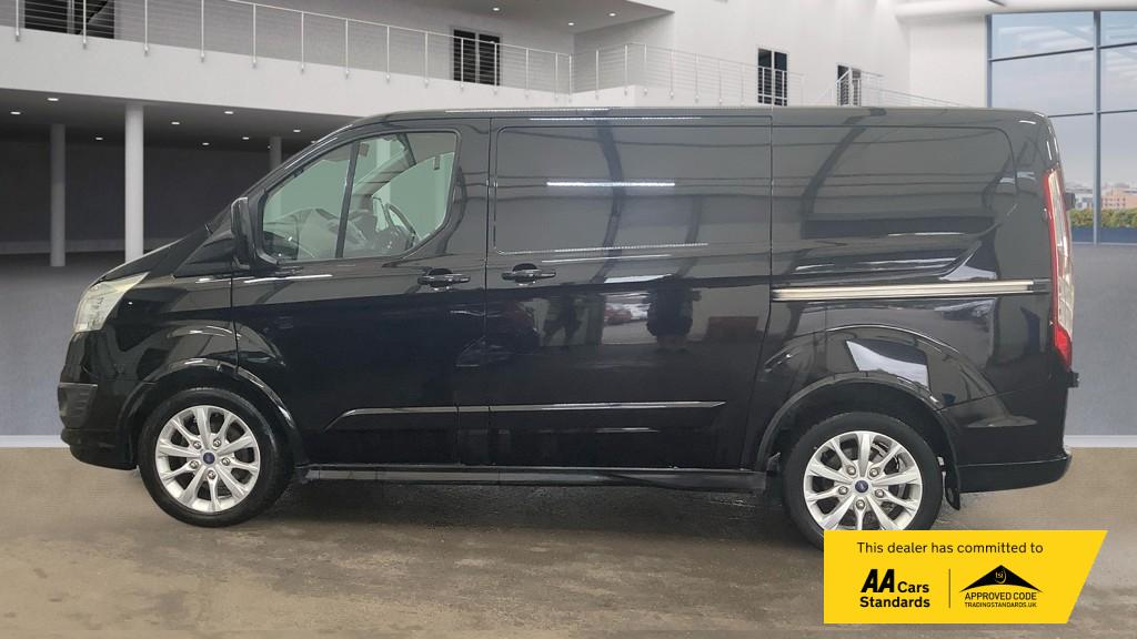 Ford Transit Custom 2.2 TDCi 290 Sport Panel Van 5dr Diesel Manual L1 H1 (186 g/km, 153 bhp)