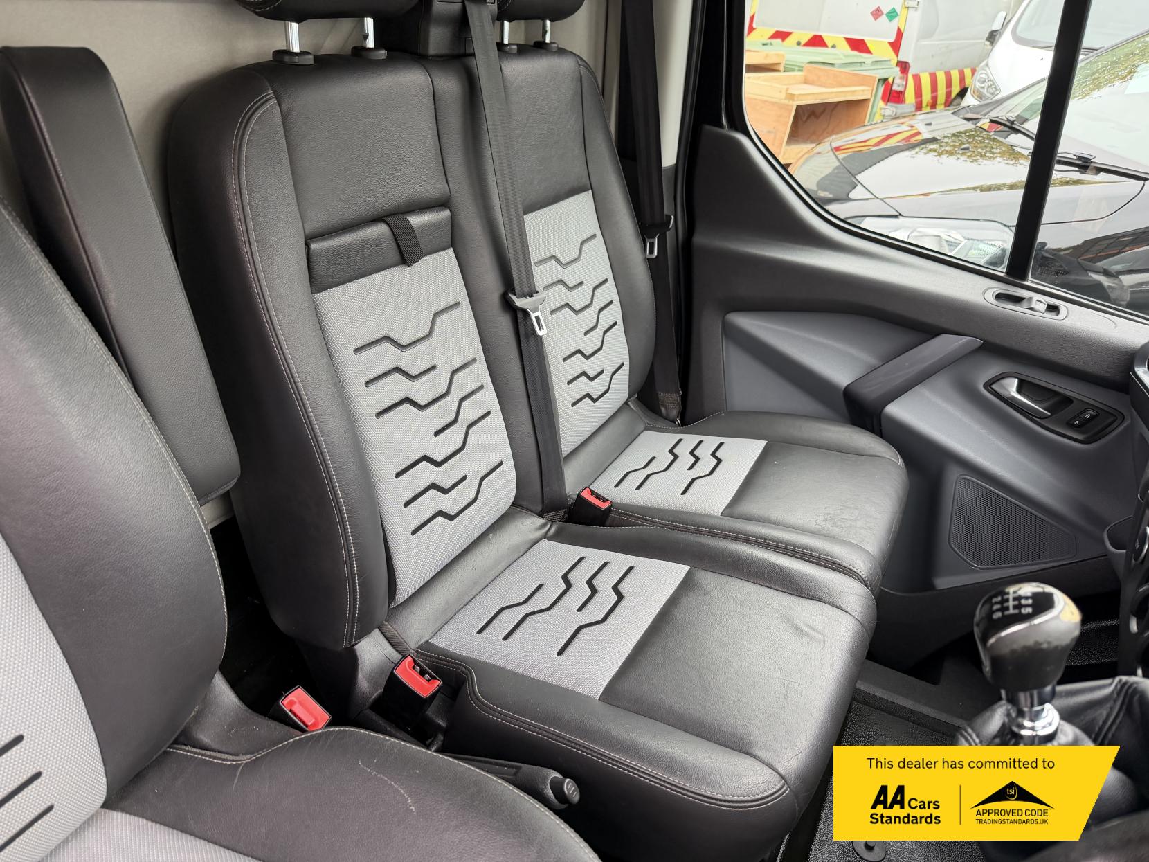 Ford Transit Custom 2.2 TDCi 290 Sport Panel Van 5dr Diesel Manual L1 H1 (186 g/km, 153 bhp)
