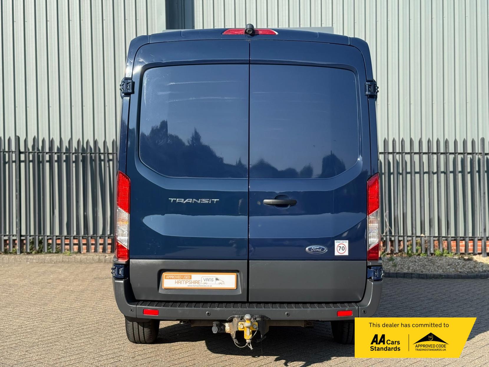 Ford Transit 2.0 350 EcoBlue Crew Van Double Cab 6dr Diesel Manual FWD L3 H2 Euro 6 (130 ps)