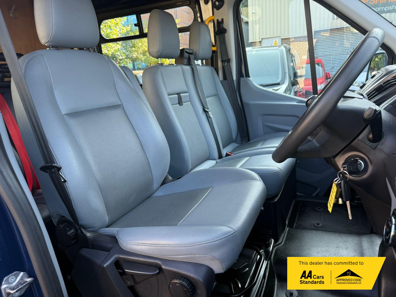 Ford Transit 2.0 350 EcoBlue Crew Van Double Cab 6dr Diesel Manual FWD L3 H2 Euro 6 (130 ps)