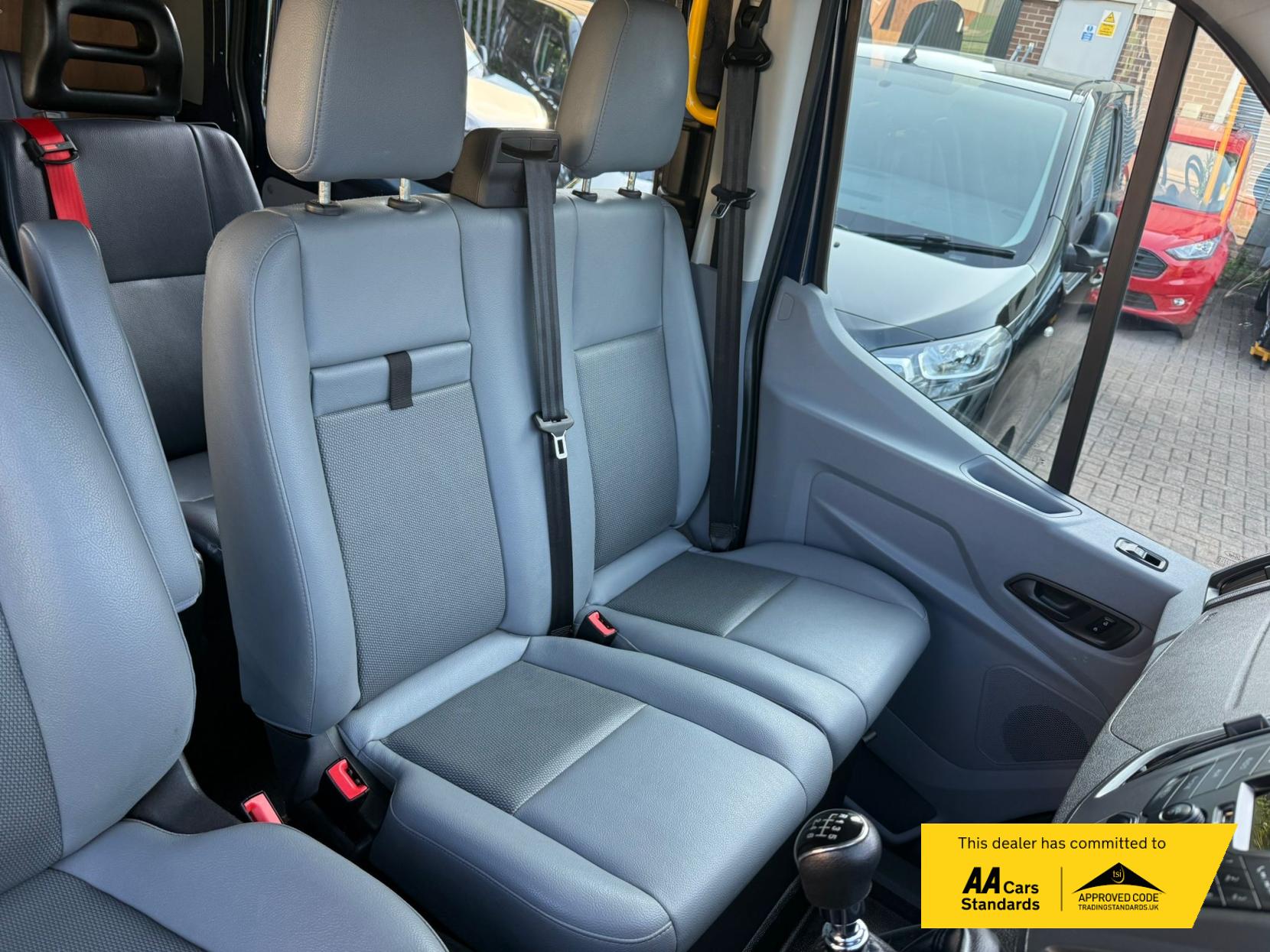 Ford Transit 2.0 350 EcoBlue Crew Van Double Cab 6dr Diesel Manual FWD L3 H2 Euro 6 (130 ps)