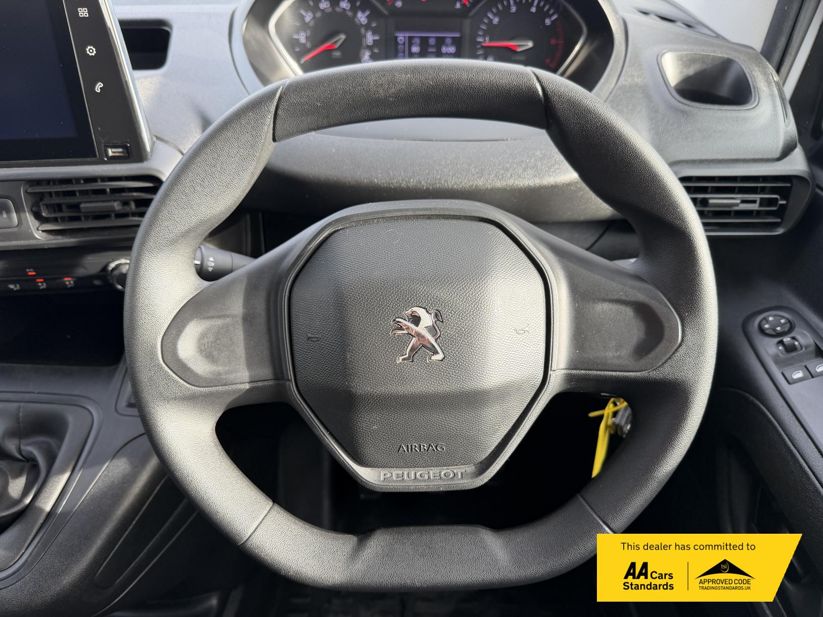 Peugeot Partner 1.5 BlueHDi 1000 Professional Premium + Standard Panel Van 5dr Diesel Manual SWB Euro 6 (s/s) (100 bhp)