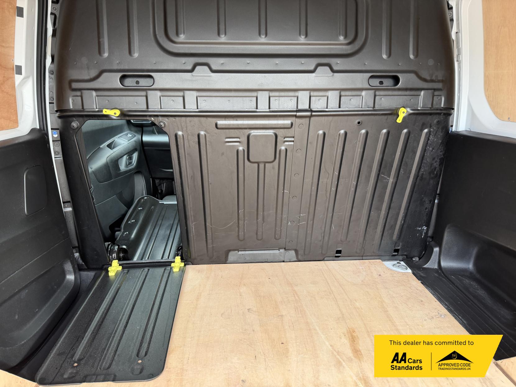 Peugeot Partner 1.5 BlueHDi 1000 Professional Premium + Standard Panel Van 5dr Diesel Manual SWB Euro 6 (s/s) (100 bhp)