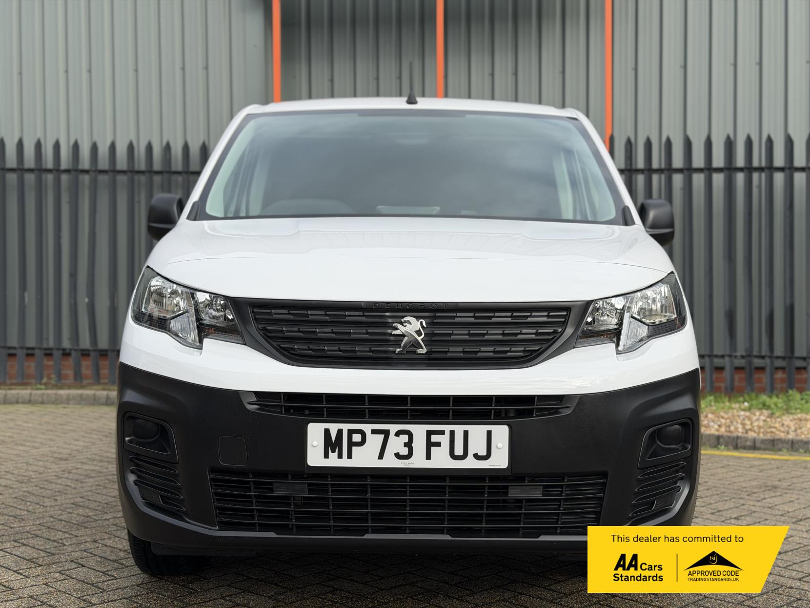 Peugeot Partner 1.5 BlueHDi 1000 Professional Premium + Standard Panel Van 5dr Diesel Manual SWB Euro 6 (s/s) (100 bhp)