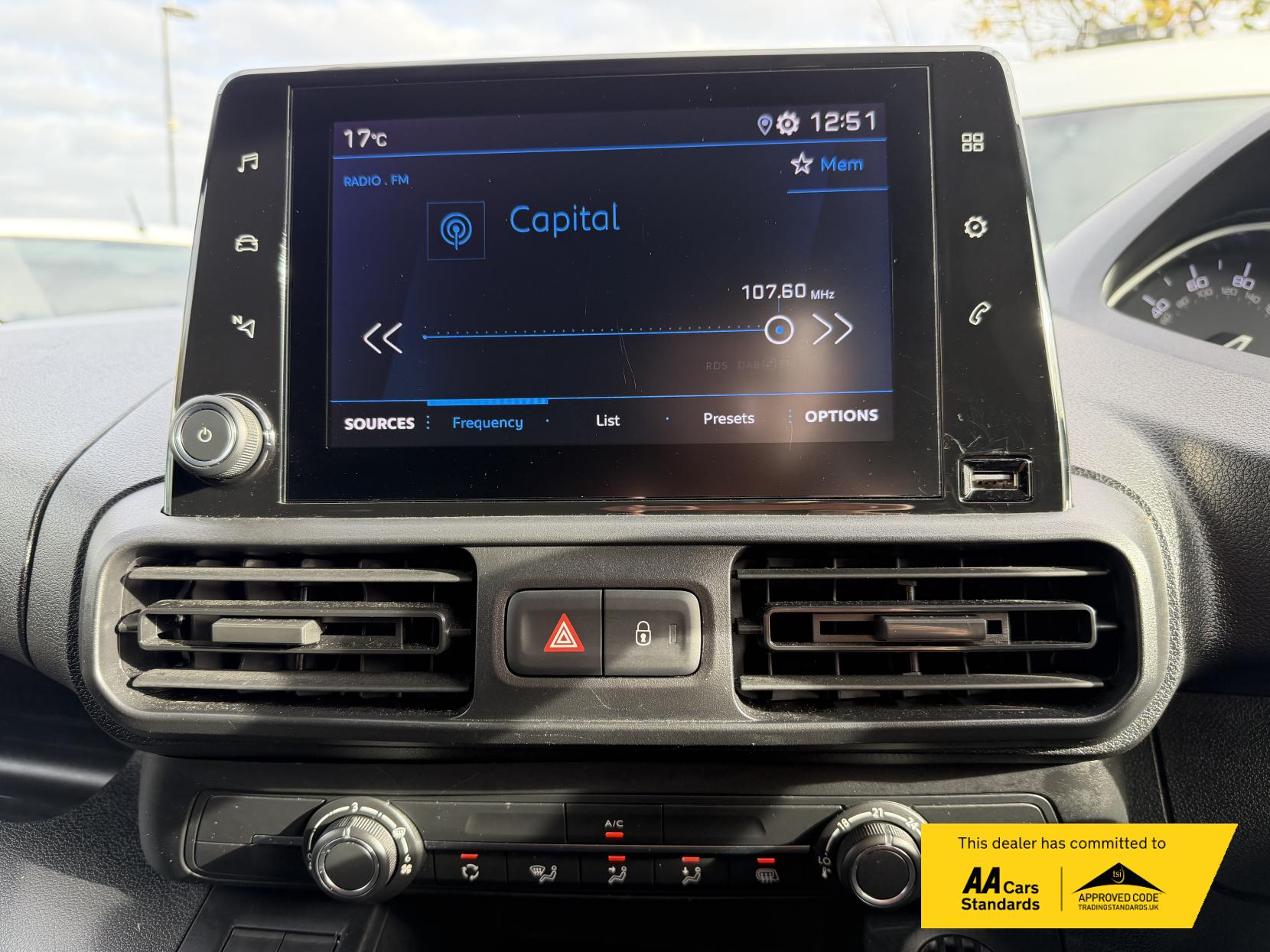 Peugeot Partner 1.5 BlueHDi 1000 Professional Premium + Standard Panel Van 5dr Diesel Manual SWB Euro 6 (s/s) (100 bhp)