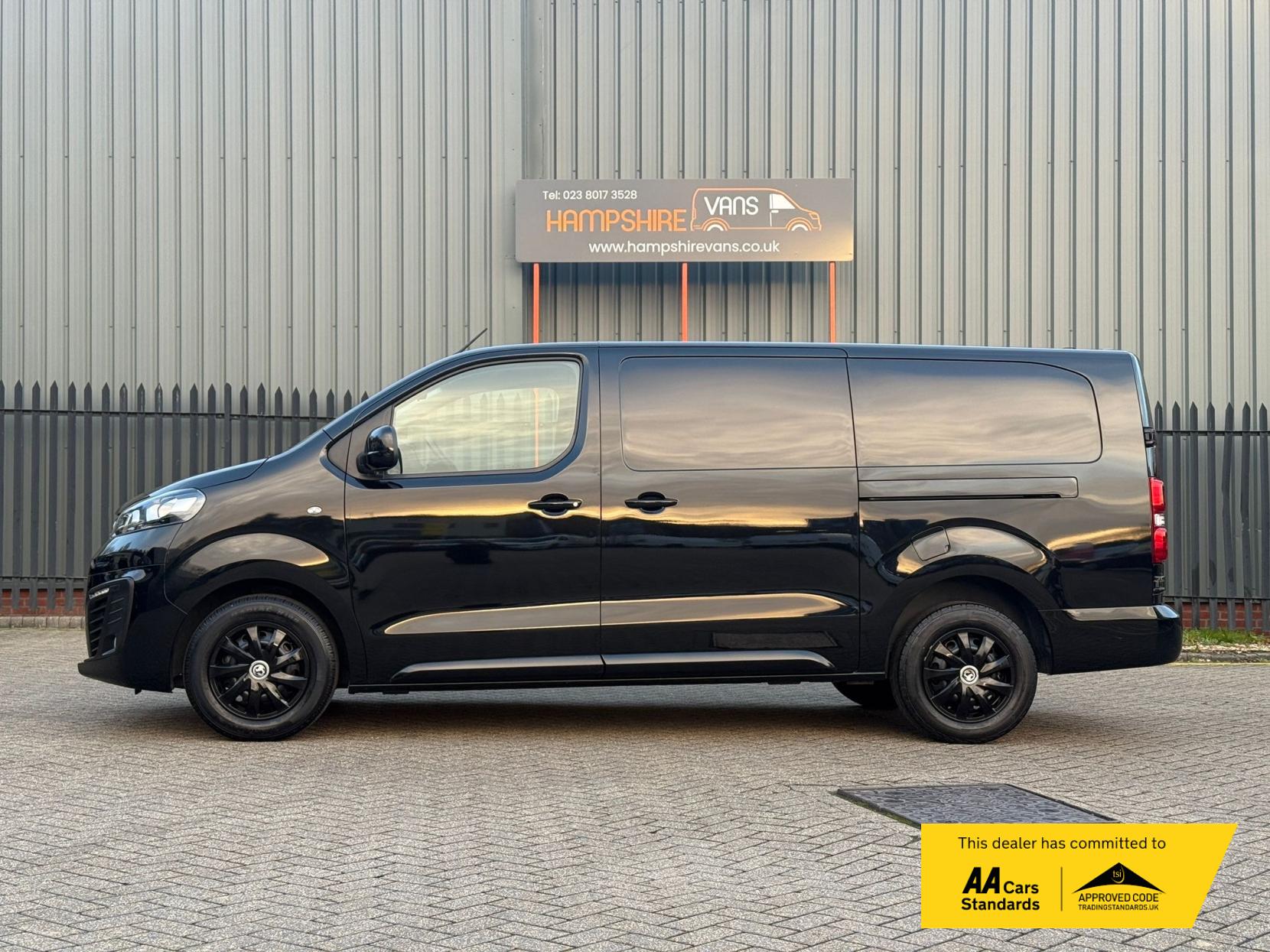 Vauxhall Vivaro 2.0 Turbo D 3100 Sportive Panel Van 5dr Diesel Manual L2 H1 Euro 6 (s/s) (120 ps)