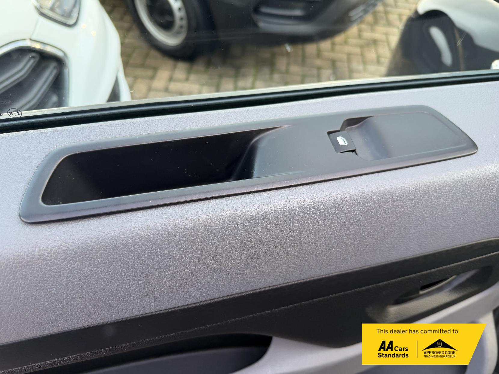 Vauxhall Vivaro 2.0 Turbo D 3100 Sportive Panel Van 5dr Diesel Manual L2 H1 Euro 6 (s/s) (120 ps)