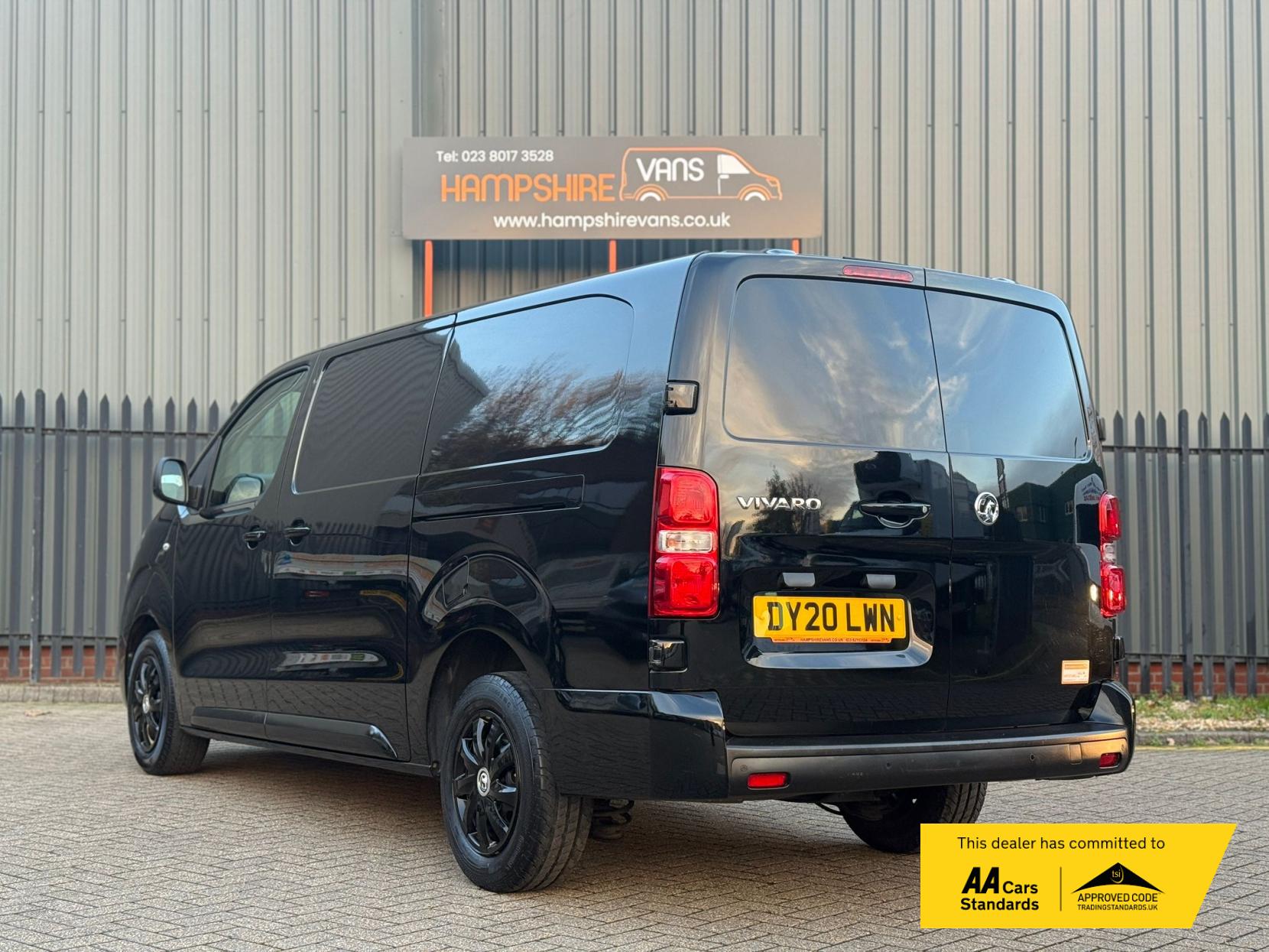 Vauxhall Vivaro 2.0 Turbo D 3100 Sportive Panel Van 5dr Diesel Manual L2 H1 Euro 6 (s/s) (120 ps)