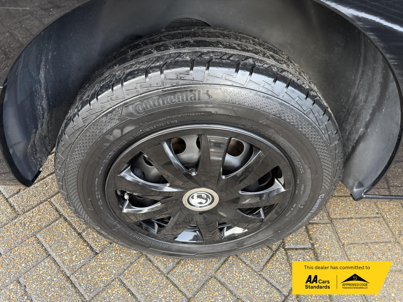 Vauxhall Vivaro 2.0 Turbo D 3100 Sportive Panel Van 5dr Diesel Manual L2 H1 Euro 6 (s/s) (120 ps)