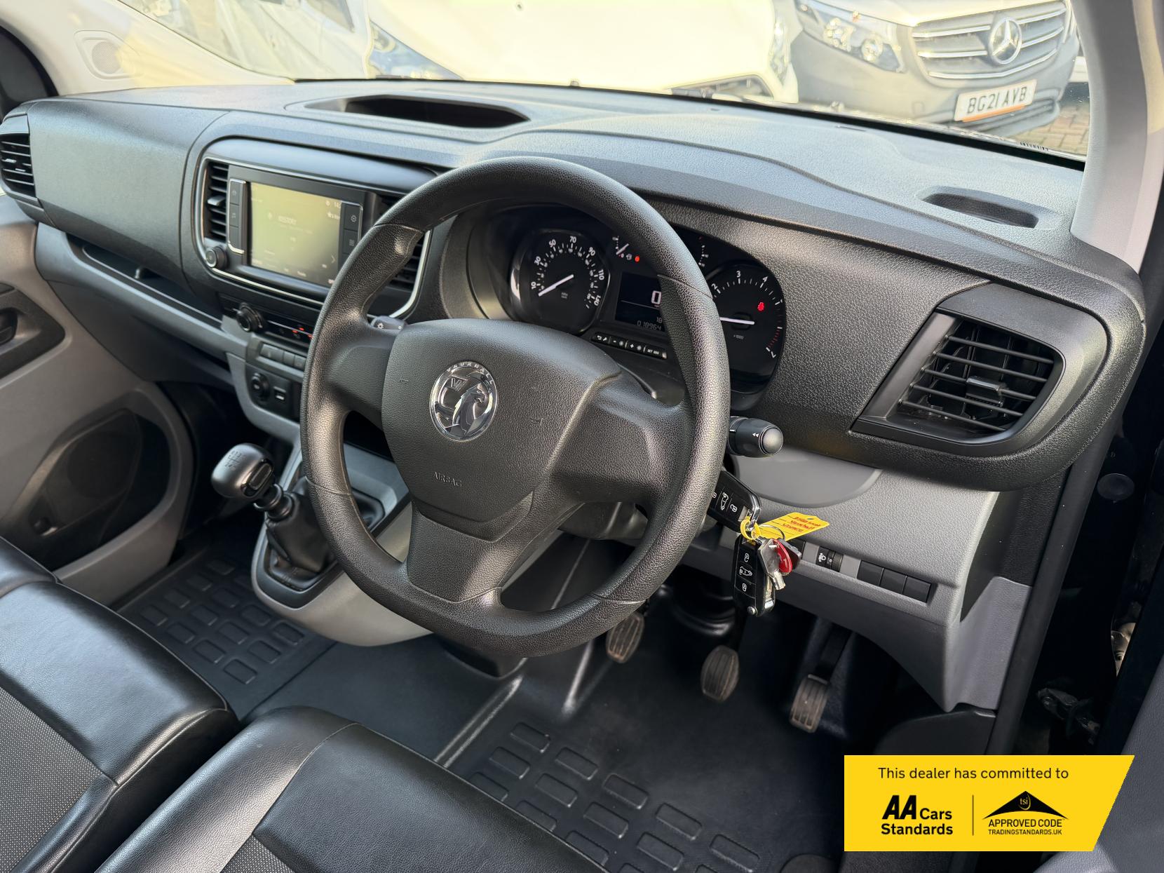 Vauxhall Vivaro 2.0 Turbo D 3100 Sportive Panel Van 5dr Diesel Manual L2 H1 Euro 6 (s/s) (120 ps)