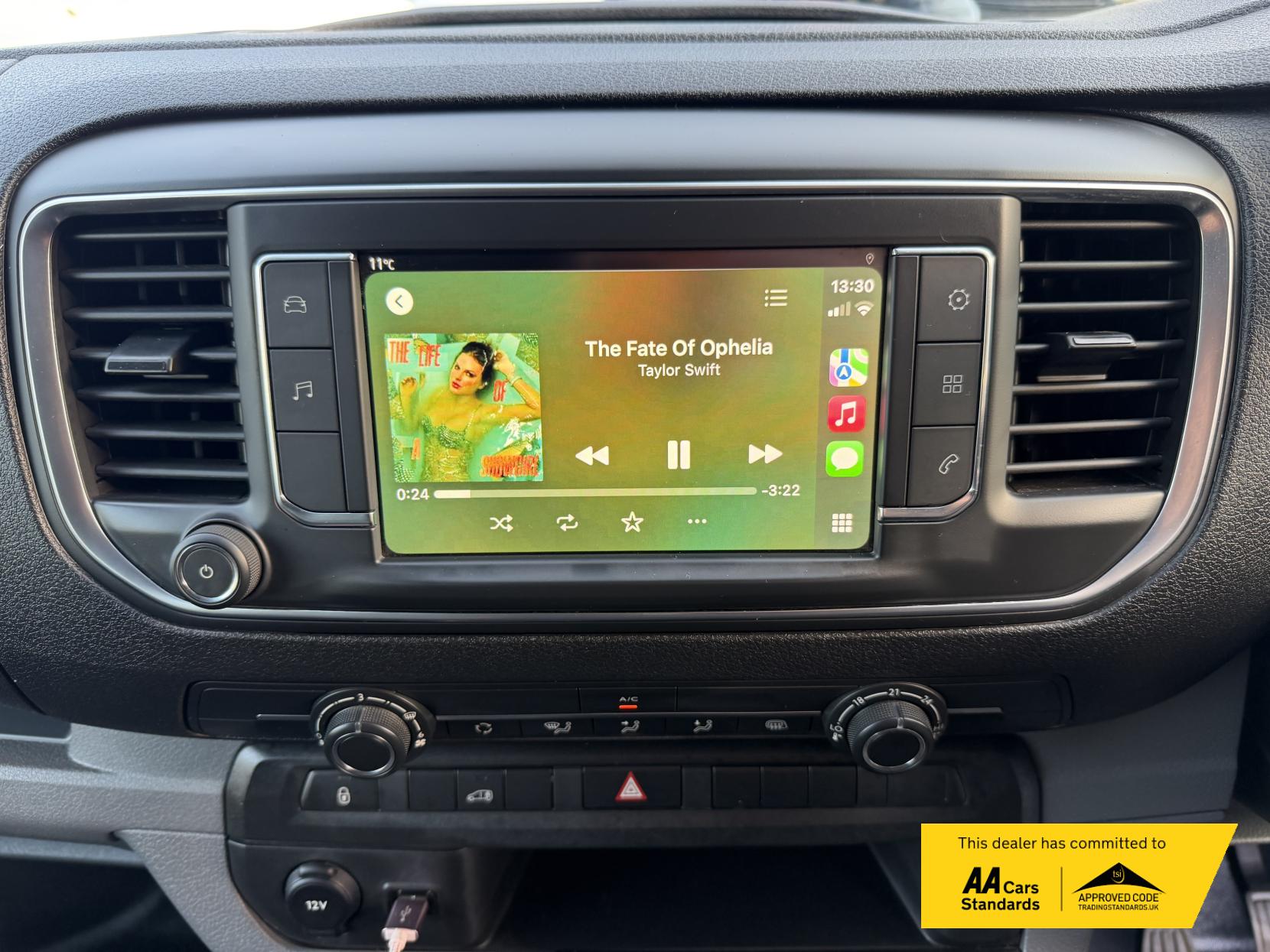 Vauxhall Vivaro 2.0 Turbo D 3100 Sportive Panel Van 5dr Diesel Manual L2 H1 Euro 6 (s/s) (120 ps)