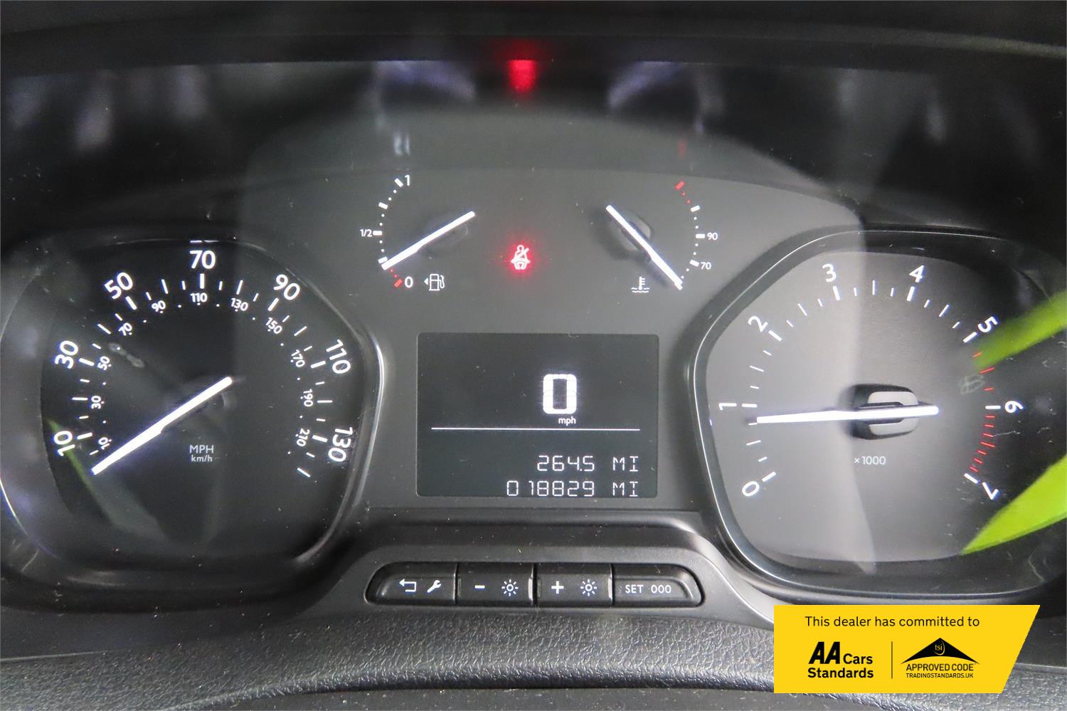 Vauxhall Vivaro 2.0 Turbo D 3100 Sportive Panel Van 5dr Diesel Manual L2 H1 Euro 6 (s/s) (120 ps)