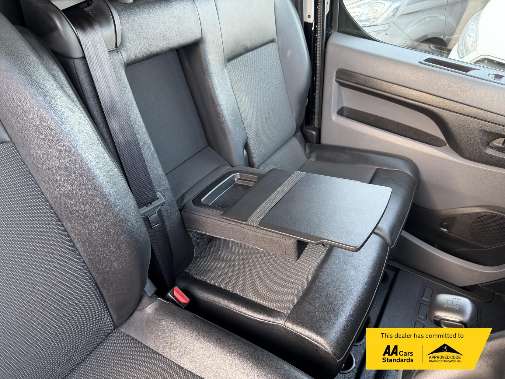 Vauxhall Vivaro 2.0 Turbo D 3100 Sportive Panel Van 5dr Diesel Manual L2 H1 Euro 6 (s/s) (120 ps)