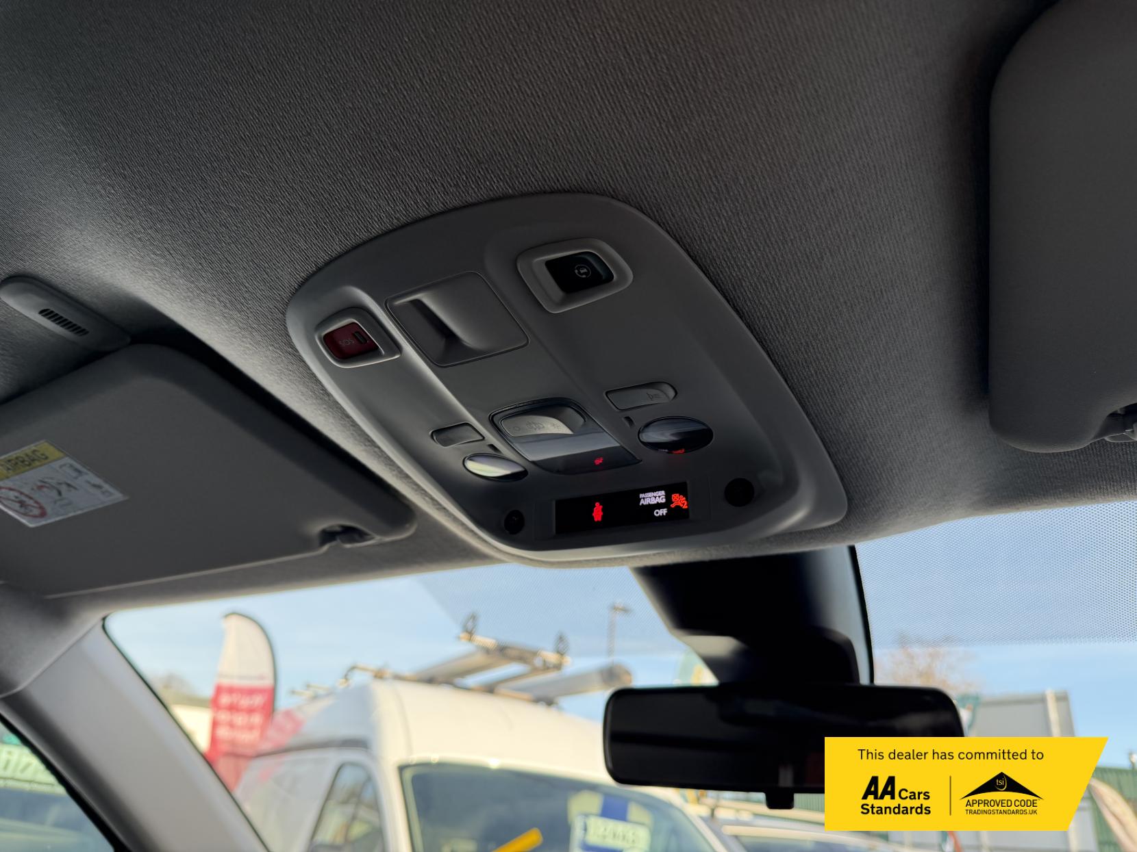 Vauxhall Vivaro 2.0 Turbo D 3100 Sportive Panel Van 5dr Diesel Manual L2 H1 Euro 6 (s/s) (120 ps)