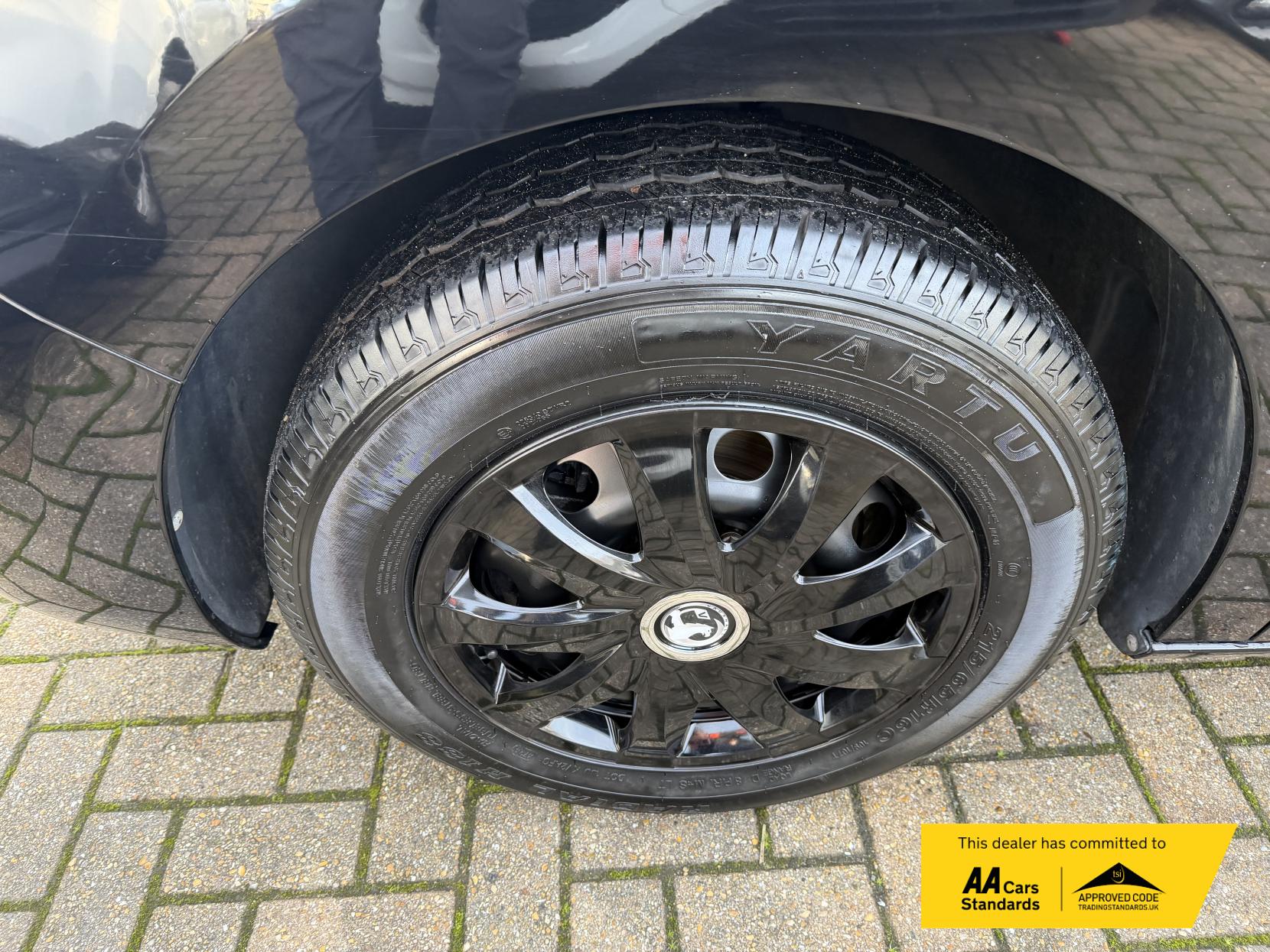 Vauxhall Vivaro 2.0 Turbo D 3100 Sportive Panel Van 5dr Diesel Manual L2 H1 Euro 6 (s/s) (120 ps)