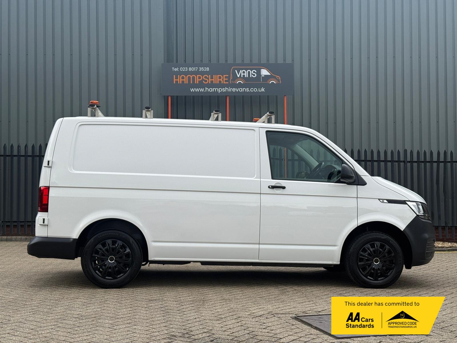 Volkswagen Transporter 2.0 TDI T26 Startline Panel Van 5dr Diesel Manual FWD SWB Euro 6 (s/s) (110 ps)