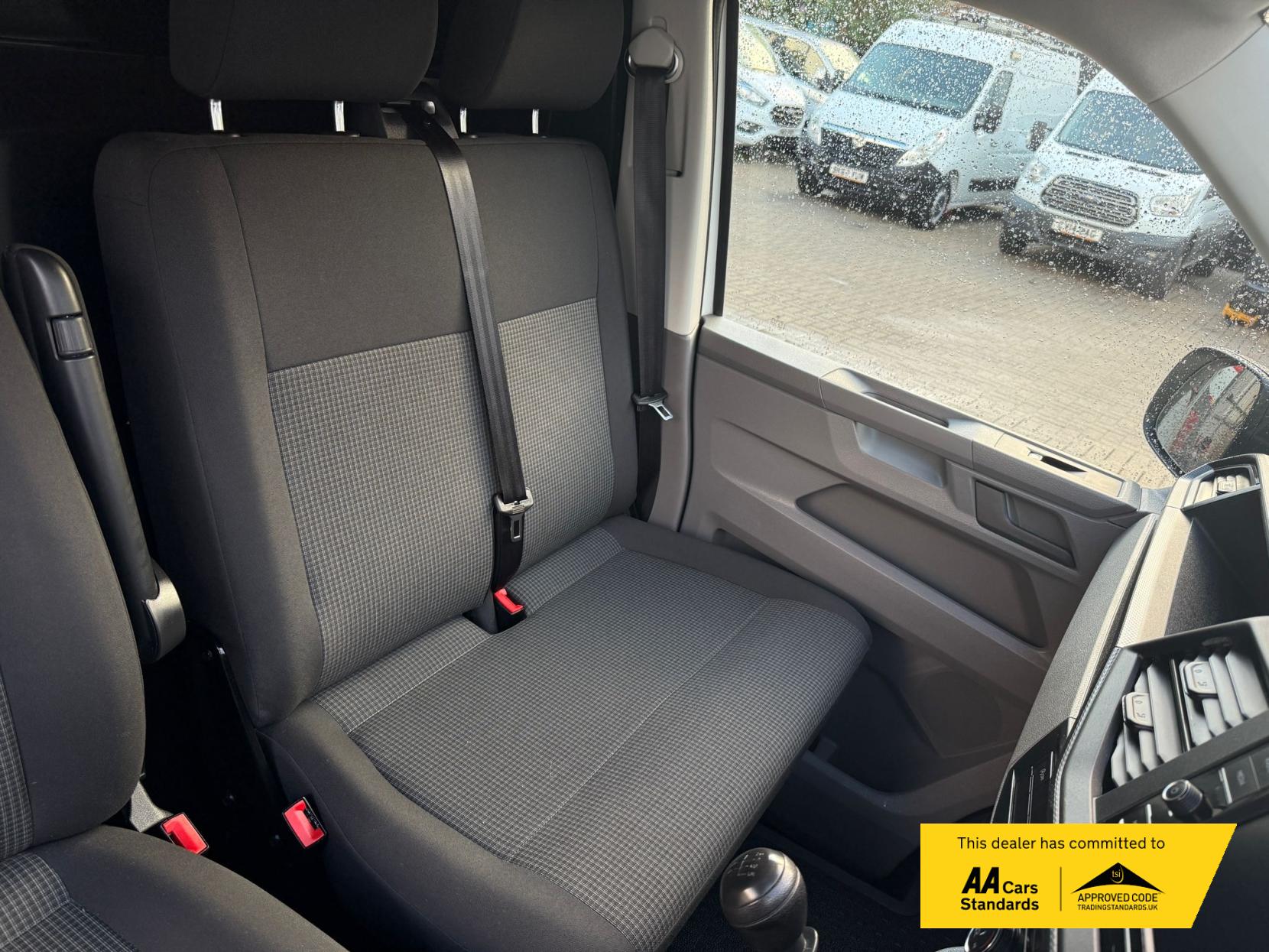 Volkswagen Transporter 2.0 TDI T26 Startline Panel Van 5dr Diesel Manual FWD SWB Euro 6 (s/s) (110 ps)