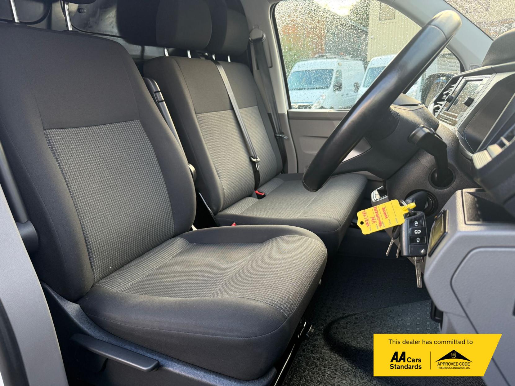 Volkswagen Transporter 2.0 TDI T26 Startline Panel Van 5dr Diesel Manual FWD SWB Euro 6 (s/s) (110 ps)