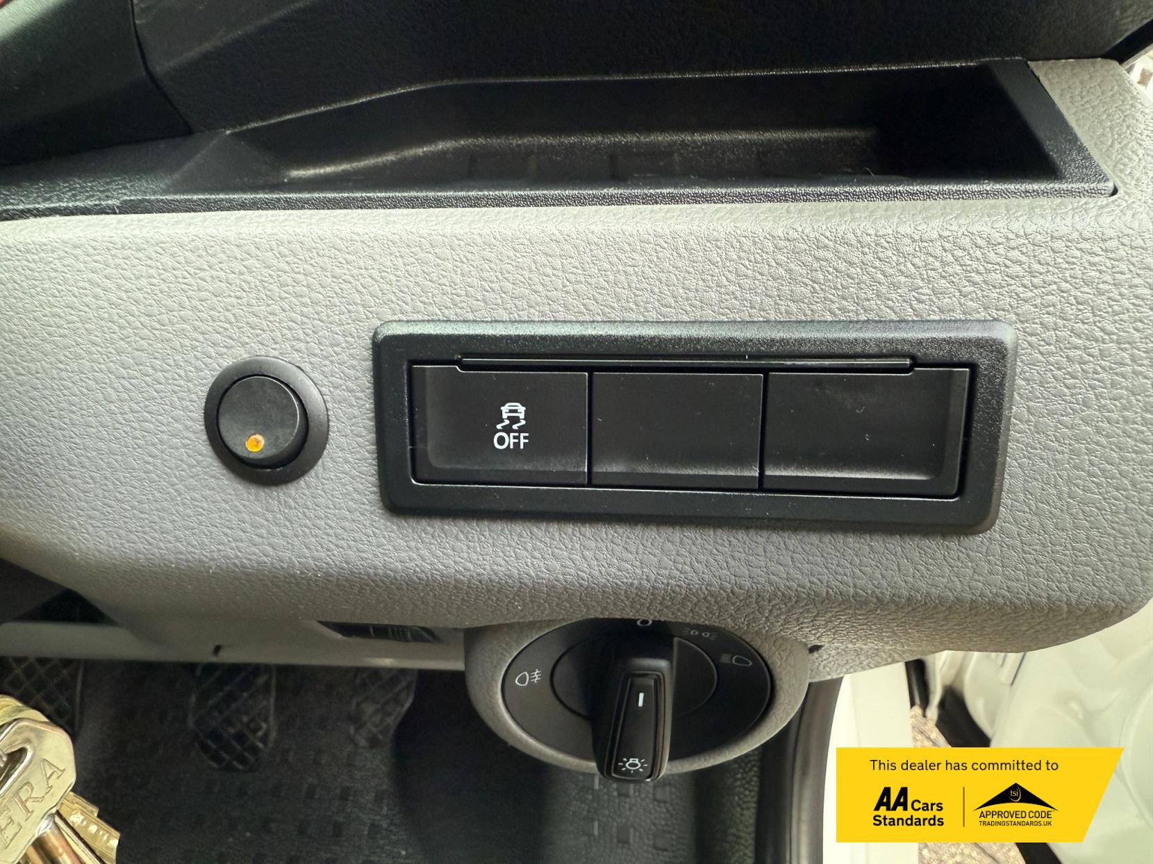 Volkswagen Transporter 2.0 TDI T26 Startline Panel Van 5dr Diesel Manual FWD SWB Euro 6 (s/s) (110 ps)