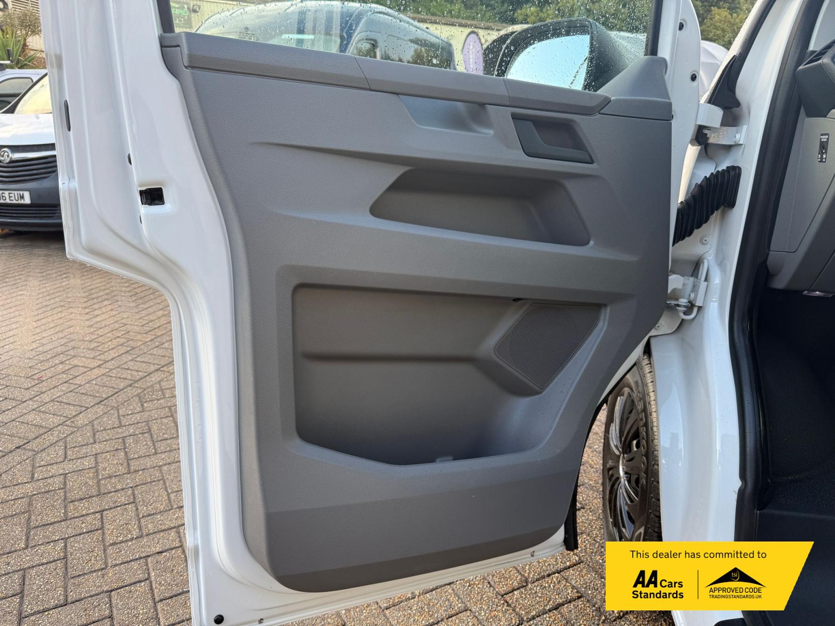 Volkswagen Transporter 2.0 TDI T26 Startline Panel Van 5dr Diesel Manual FWD SWB Euro 6 (s/s) (110 ps)