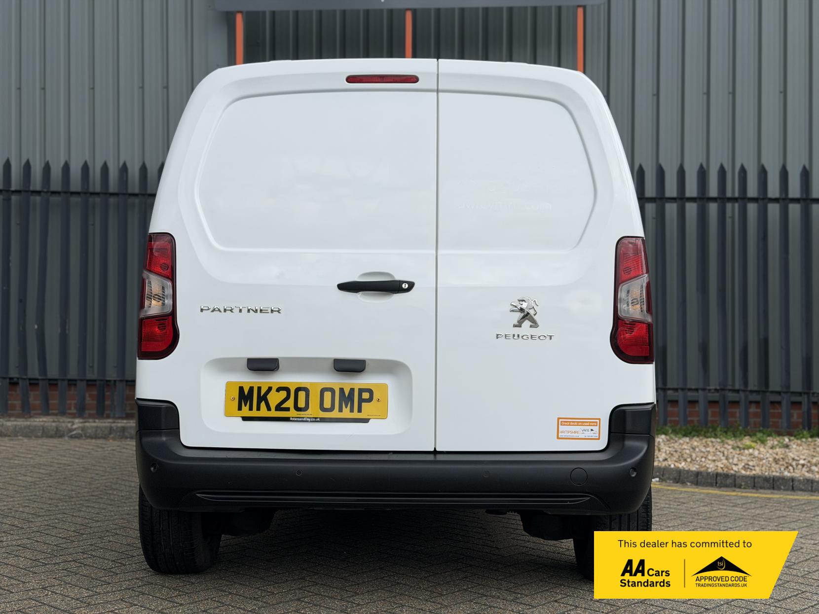 2020 Peugeot Partner 1.5 BlueHDi 1000 Professional Standard Panel Van 5dr Diesel Manual SWB Euro 6 (s/s) (100 bhp) - Thumbnail 20