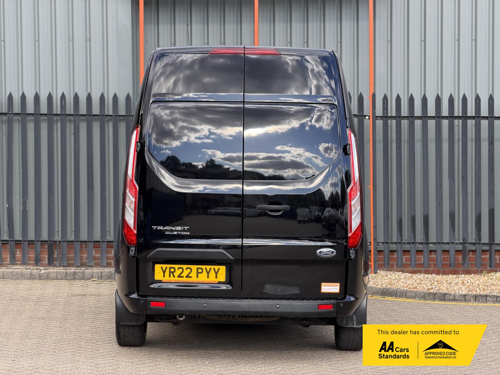 Ford Transit Custom 2.0 280 EcoBlue Trend Panel Van 5dr Diesel Manual L1 H2 Euro 6 (s/s) (130 ps)