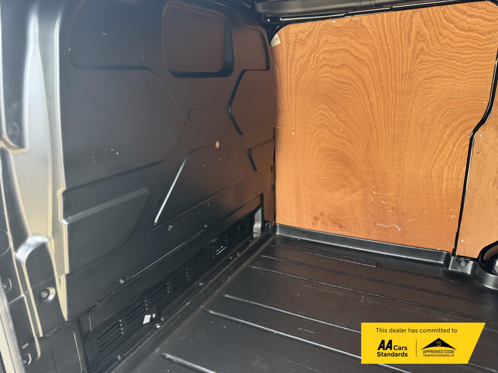 Ford Transit Custom 2.0 280 EcoBlue Trend Panel Van 5dr Diesel Manual L1 H2 Euro 6 (s/s) (130 ps)