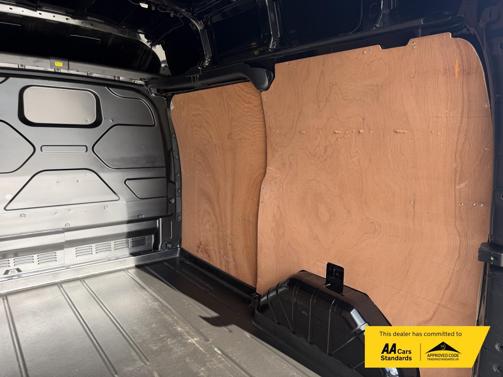 Ford Transit Custom 2.0 280 EcoBlue Trend Panel Van 5dr Diesel Manual L1 H2 Euro 6 (s/s) (130 ps)
