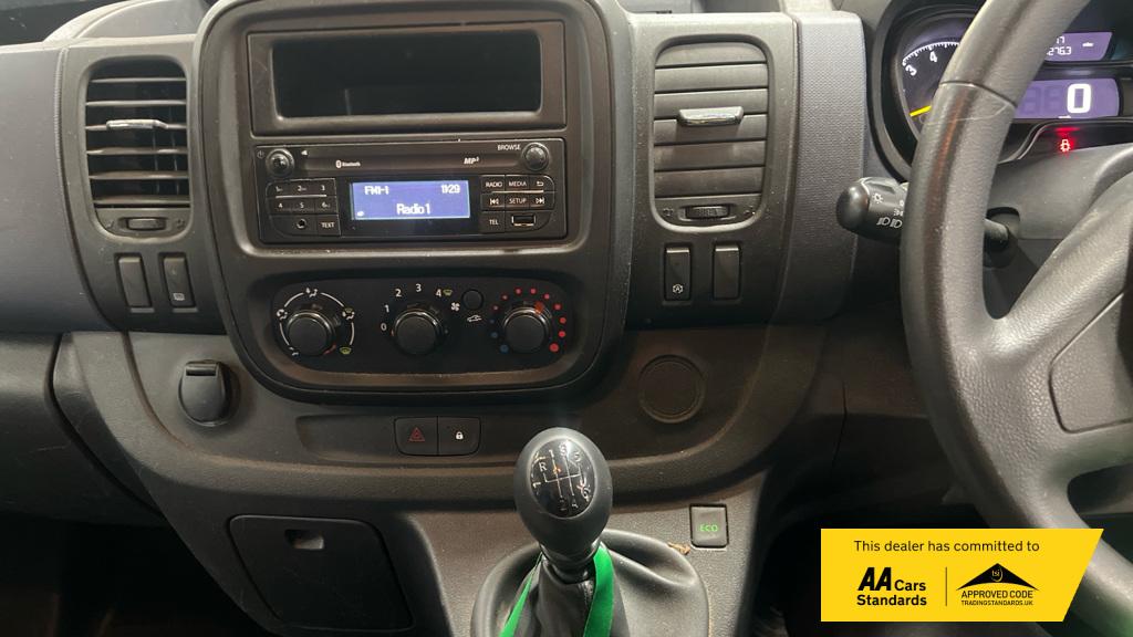 Vauxhall Vivaro 1.6 CDTi 2900 ecoFLEX Panel Van 5dr Diesel Manual L1 H1 Euro 5 (s/s) (90 ps)
